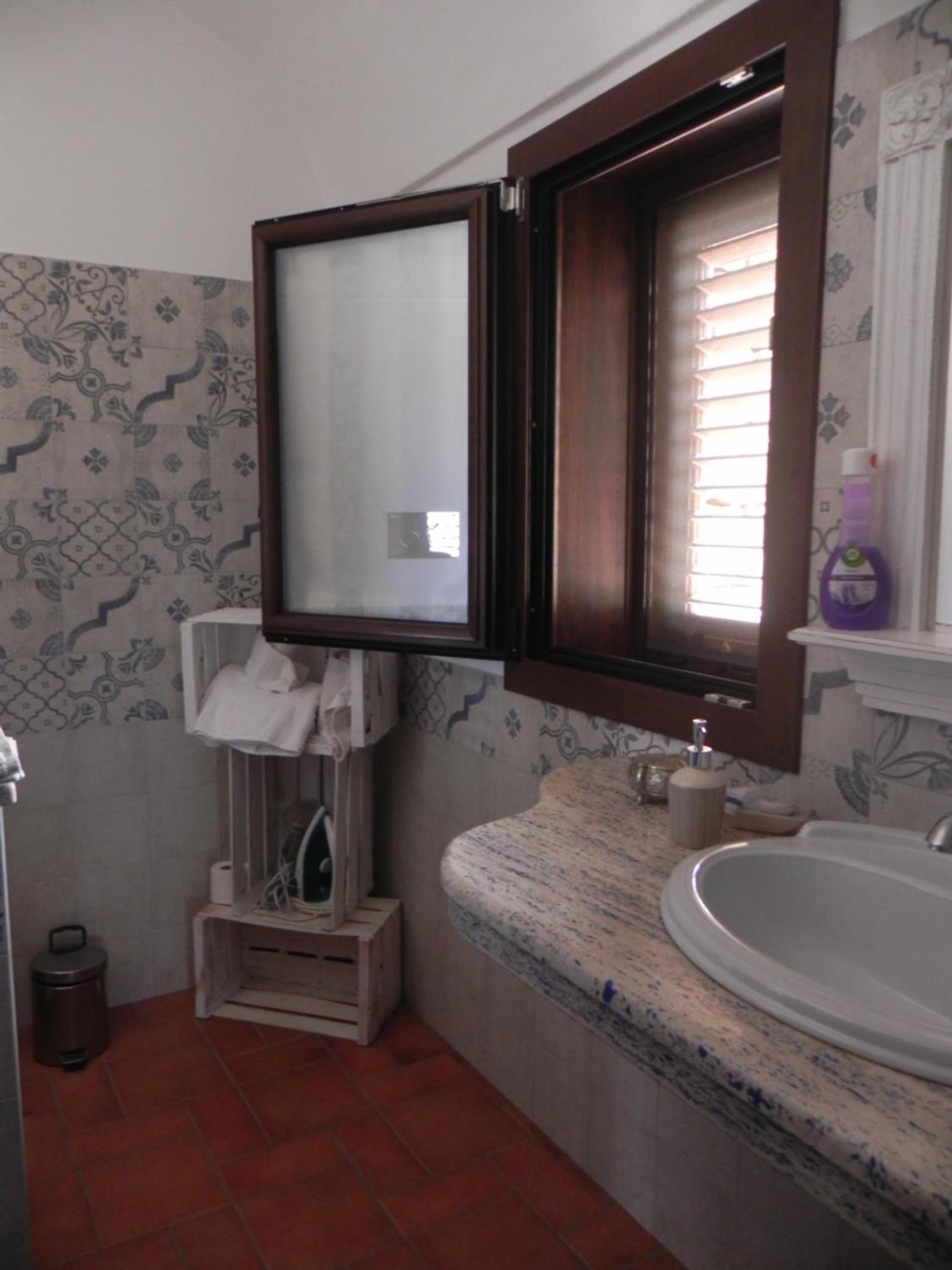 One-Bedroom House photo 2