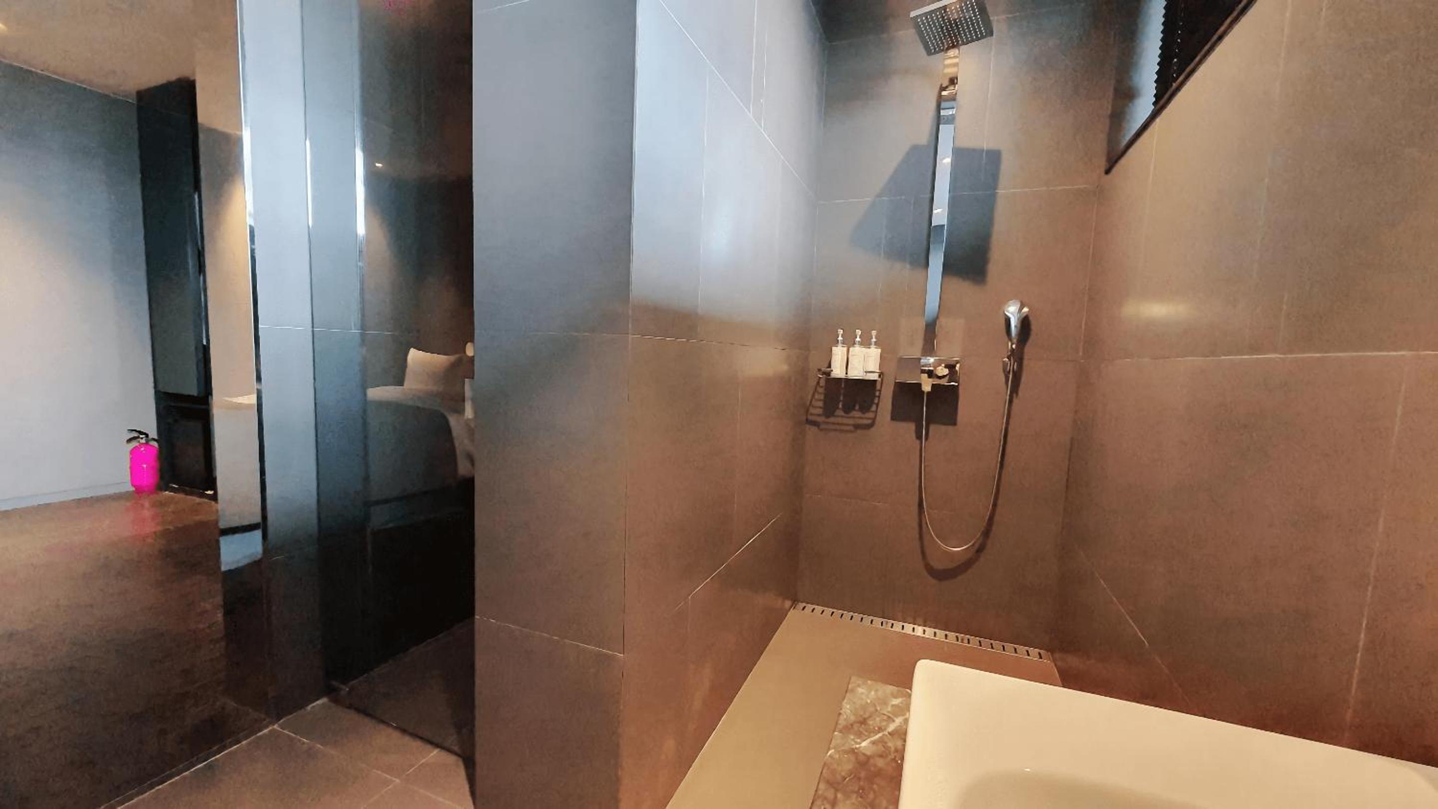 Superior Double Room - Photo 8
