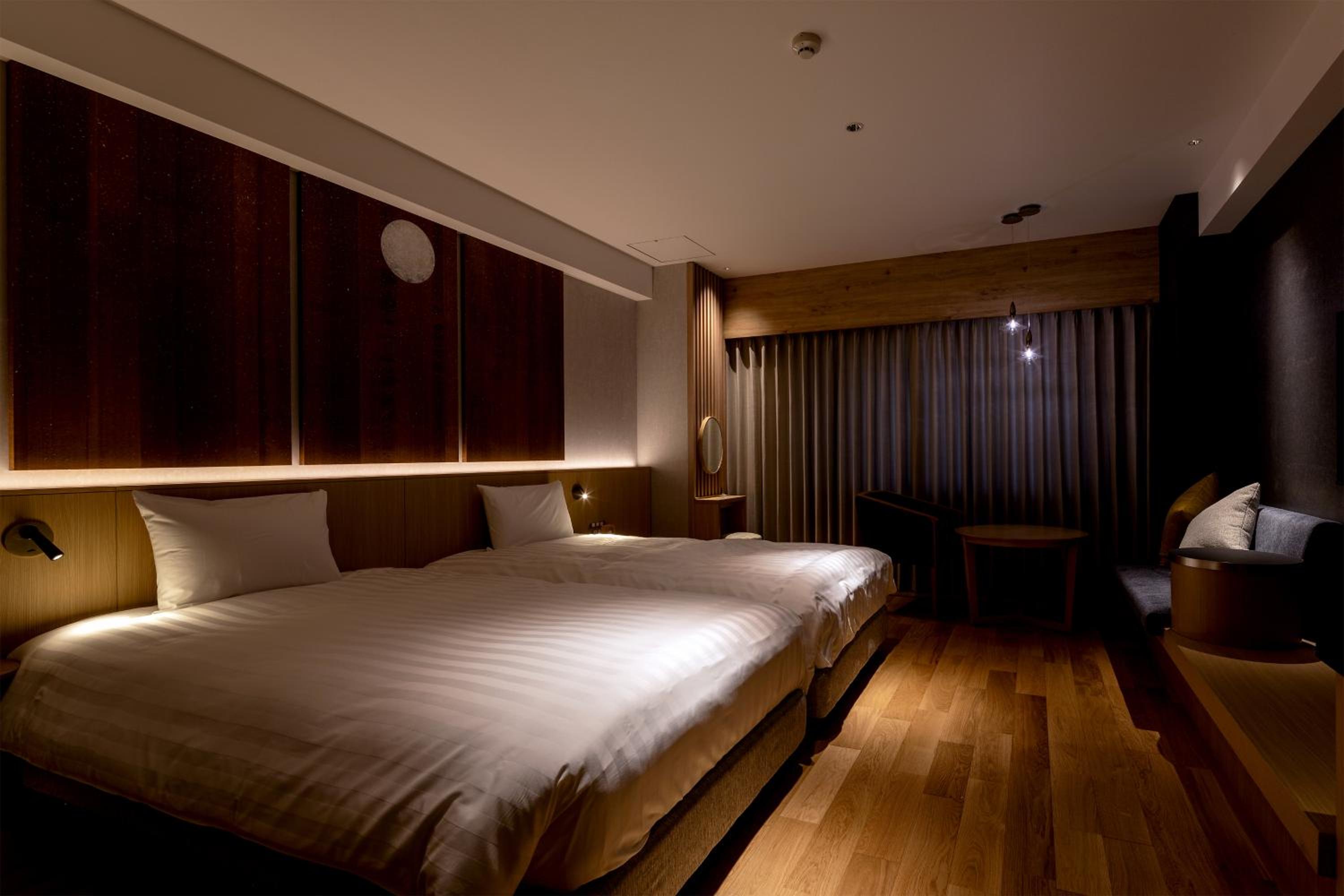Superior Twin Room - Non-Smoking - Photo 8