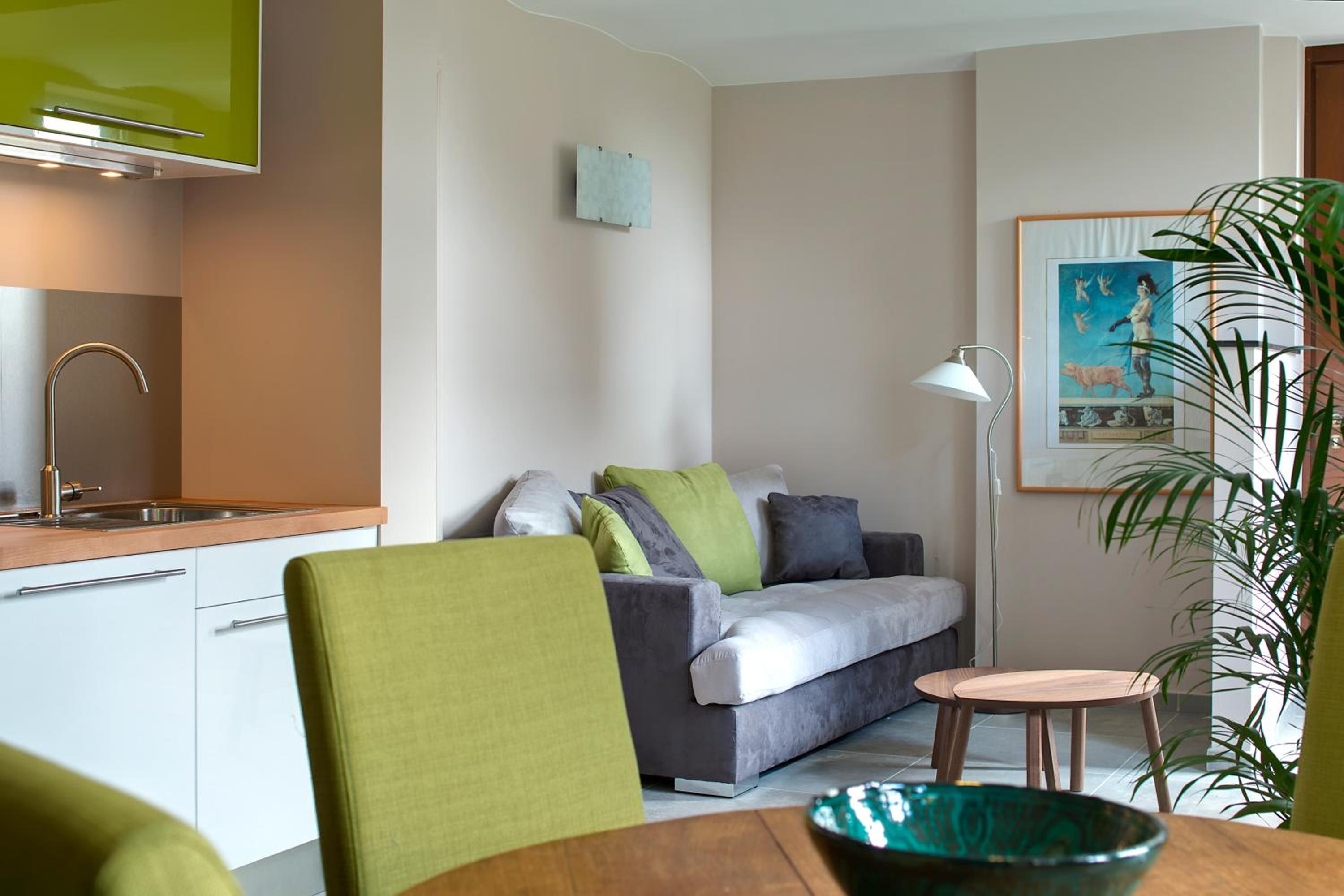 One-Bedroom House photo 2