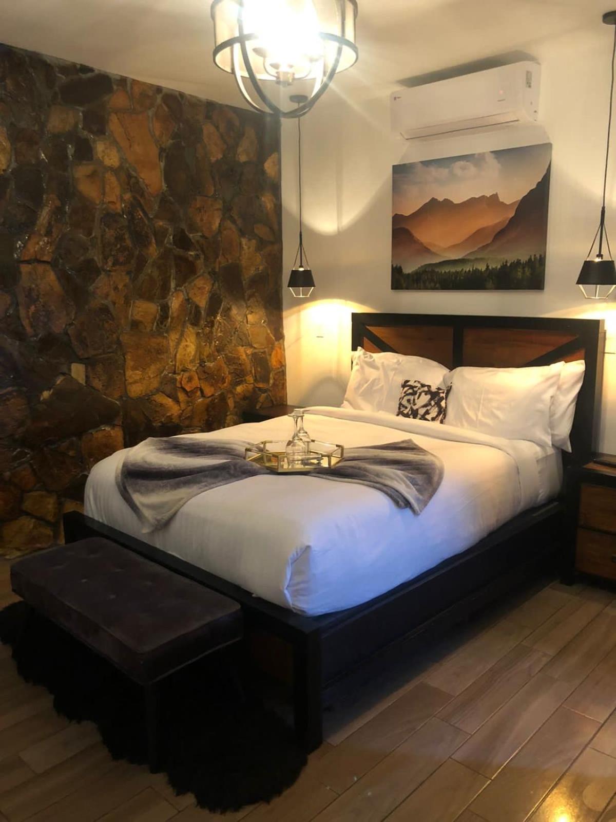 Double Room - Photo 15