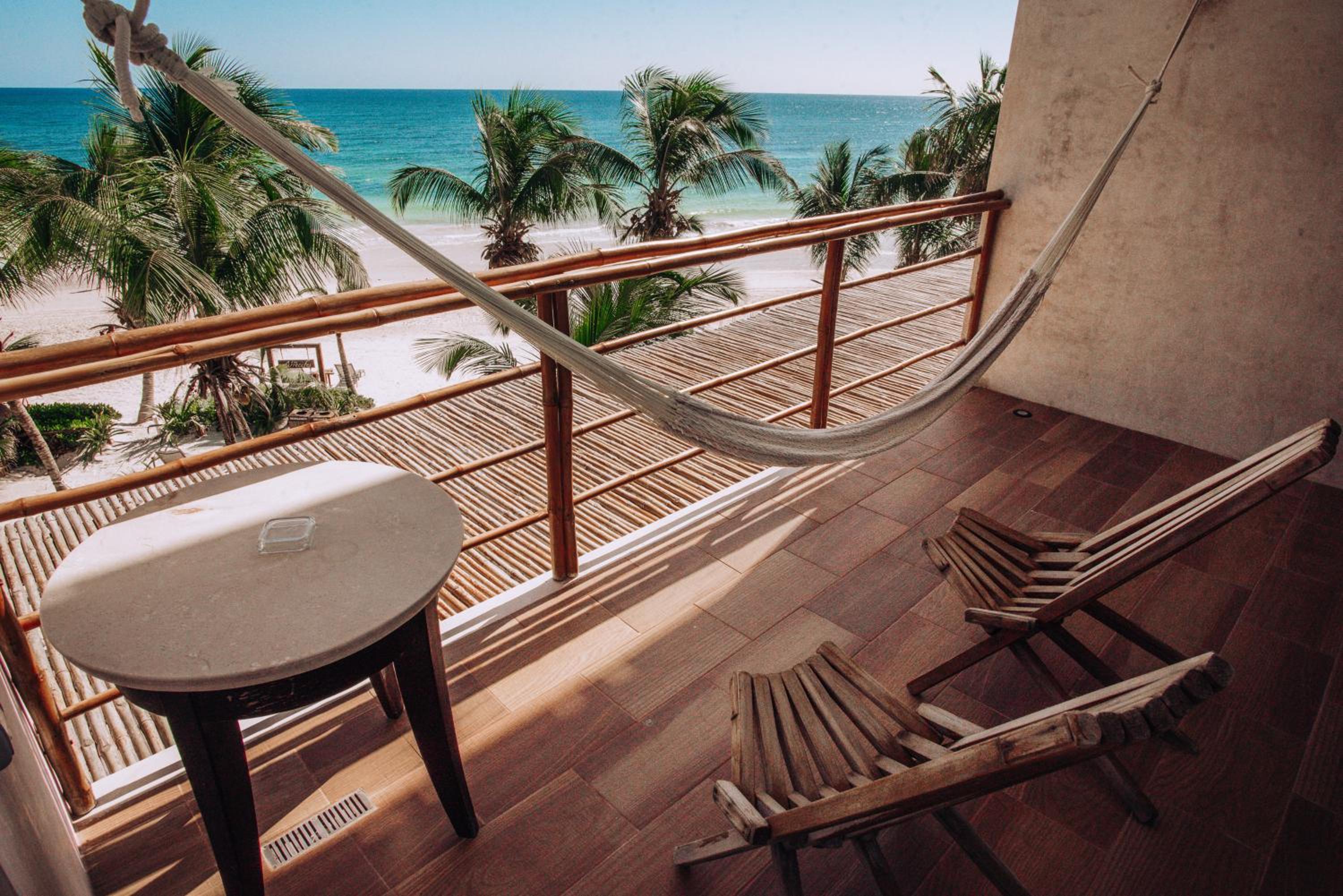 King Room with Sea View - Photo 2
