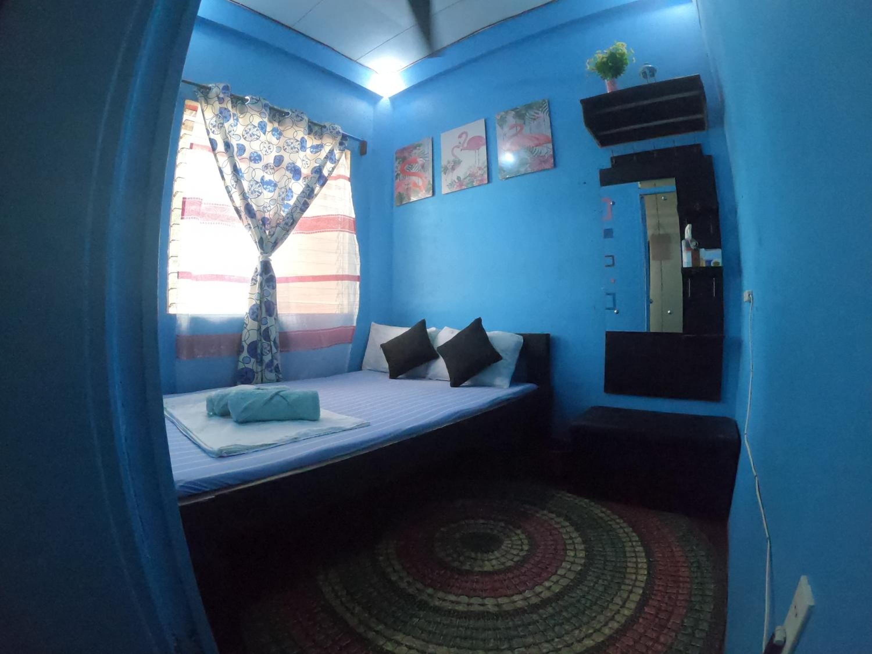 Standard Double Room with Fan - Photo 3