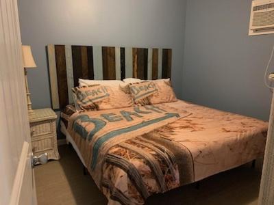 Deluxe Room with Kitchenette - Photo 2