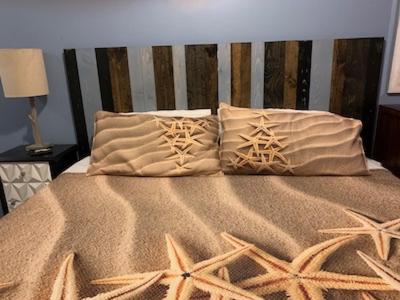 Deluxe Room with Kitchenette - Photo 1