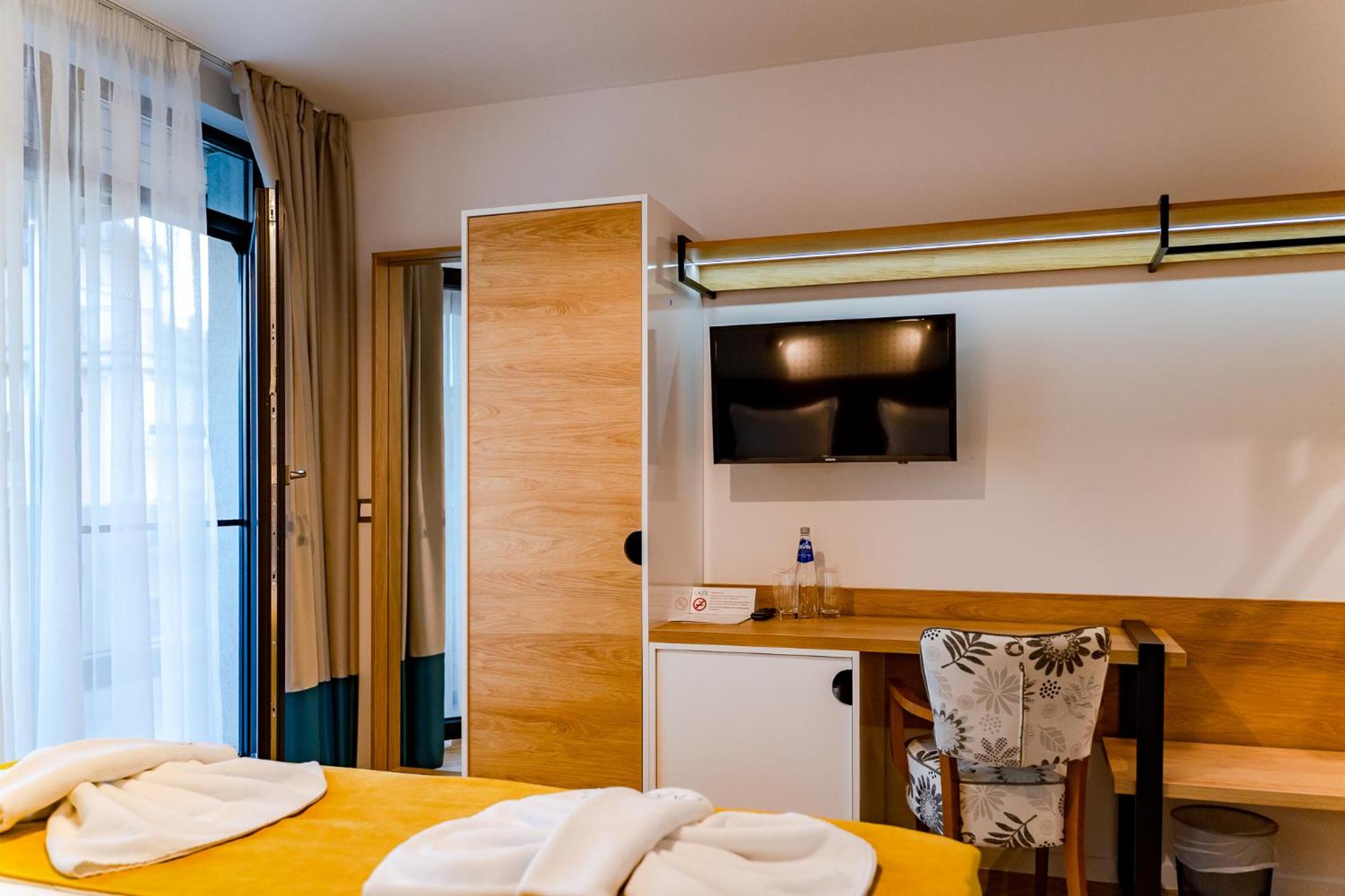 Standard Double Room photo 2