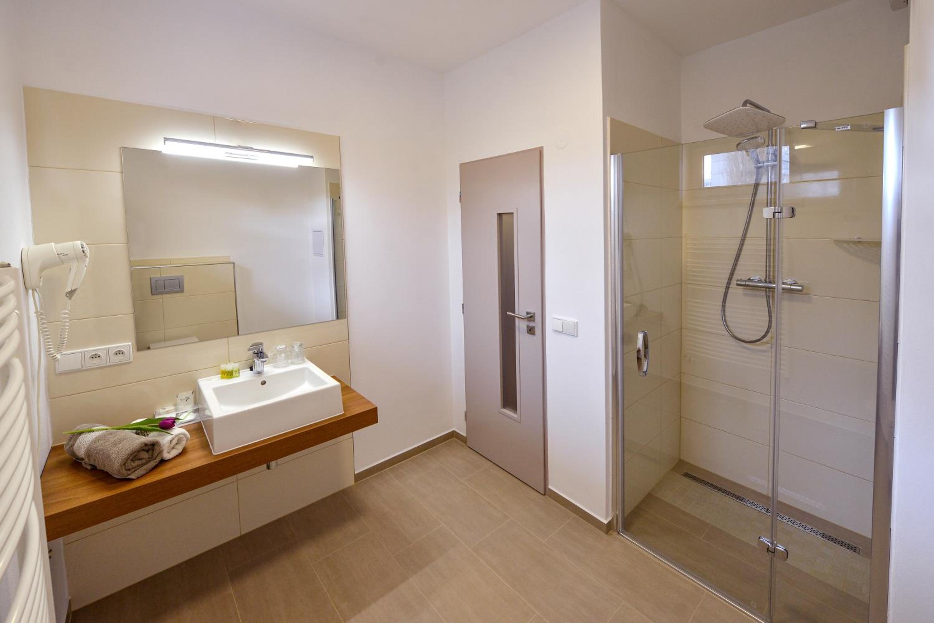 Comfort Triple Room - Photo 2