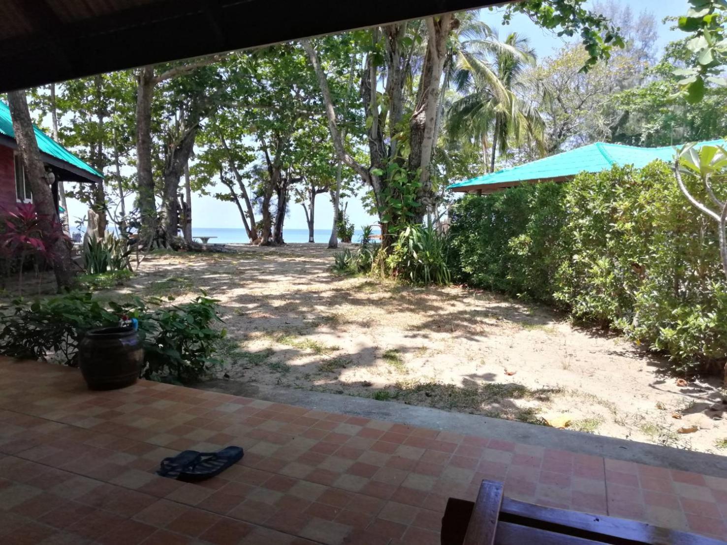 Family Room with Sea View - Photo 2