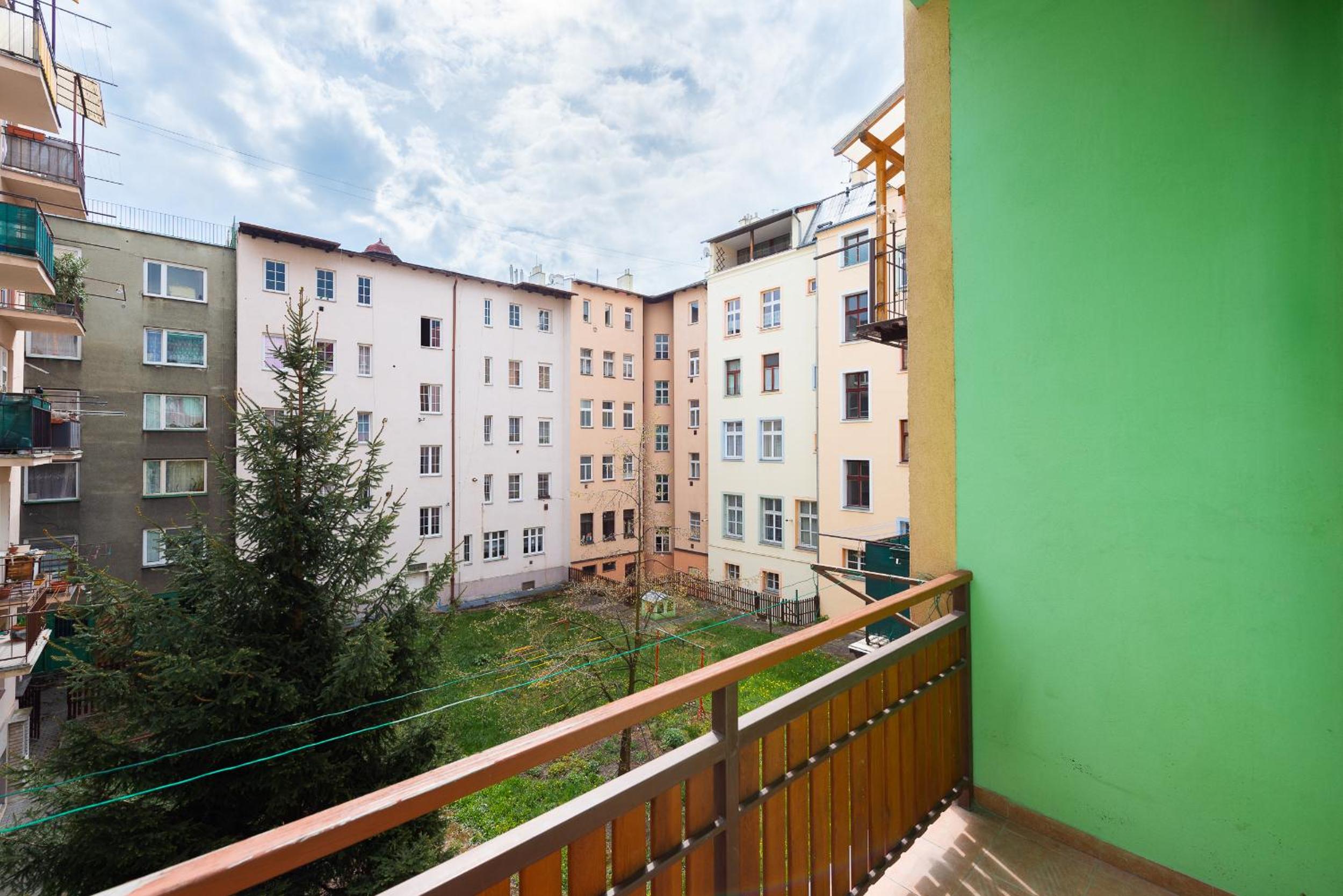 Two-Bedroom Apartment - Photo 3