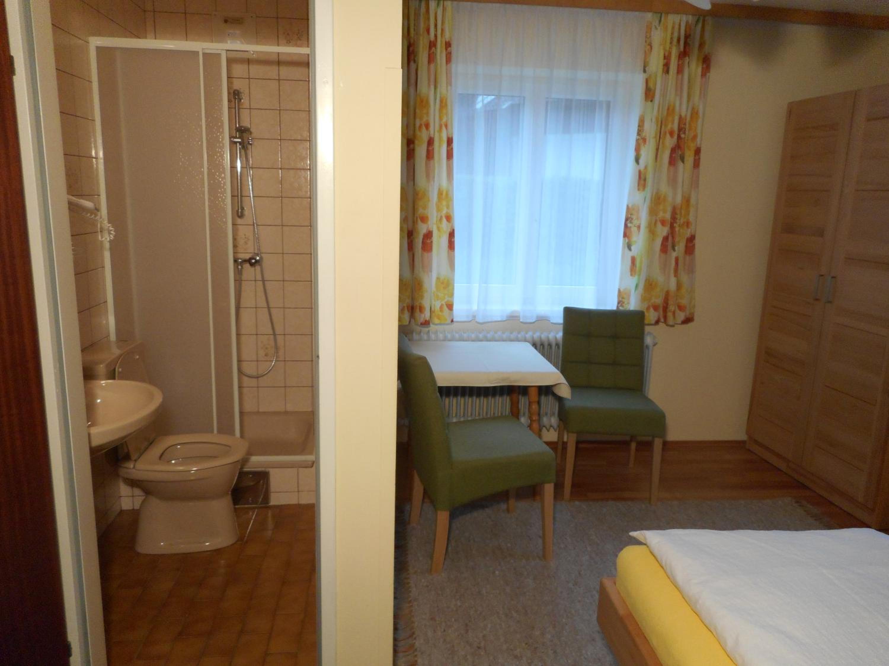 Double Room 1 photo 2