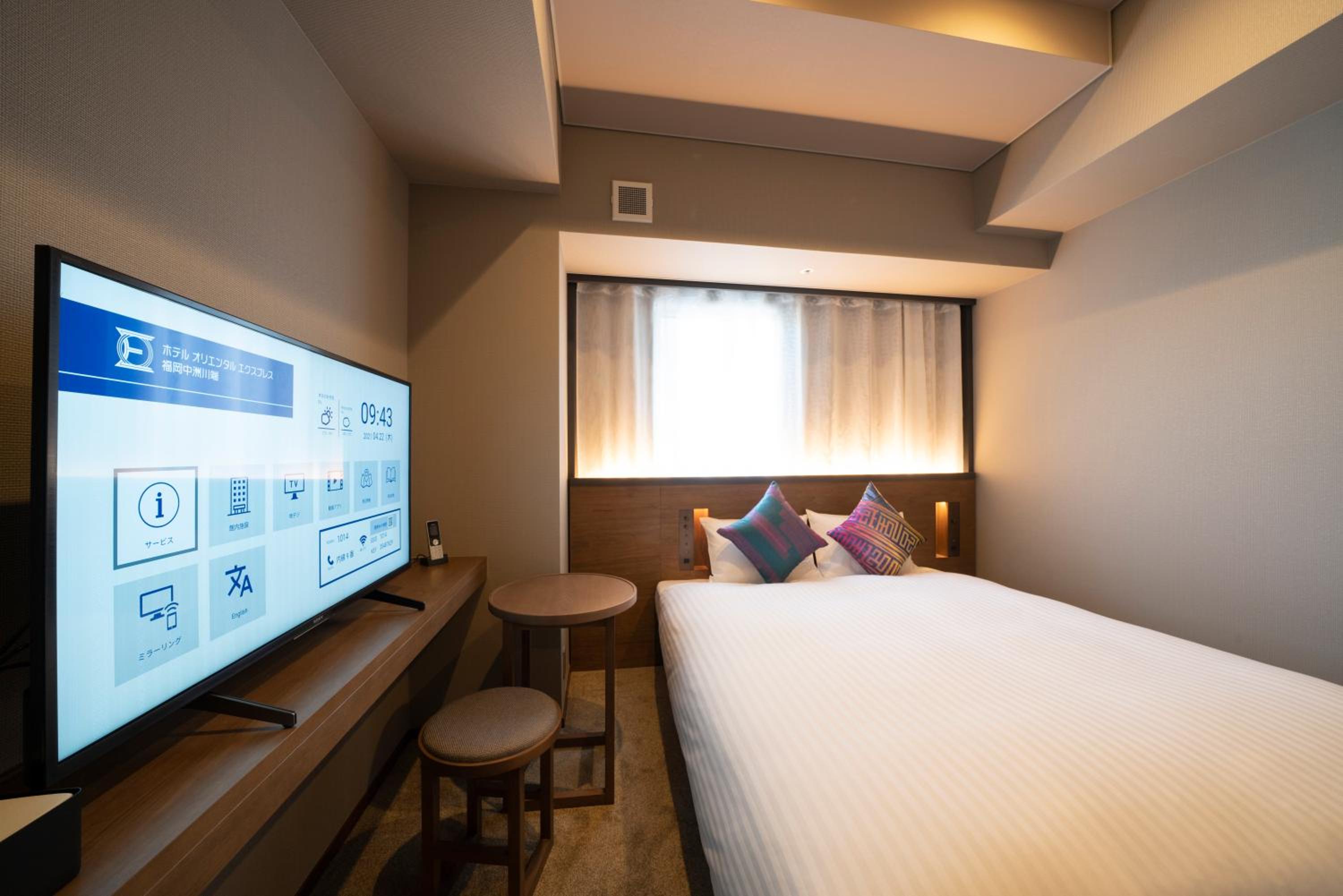 Standard Double Room - Non-Smoking (Shower booth only) - Photo 2