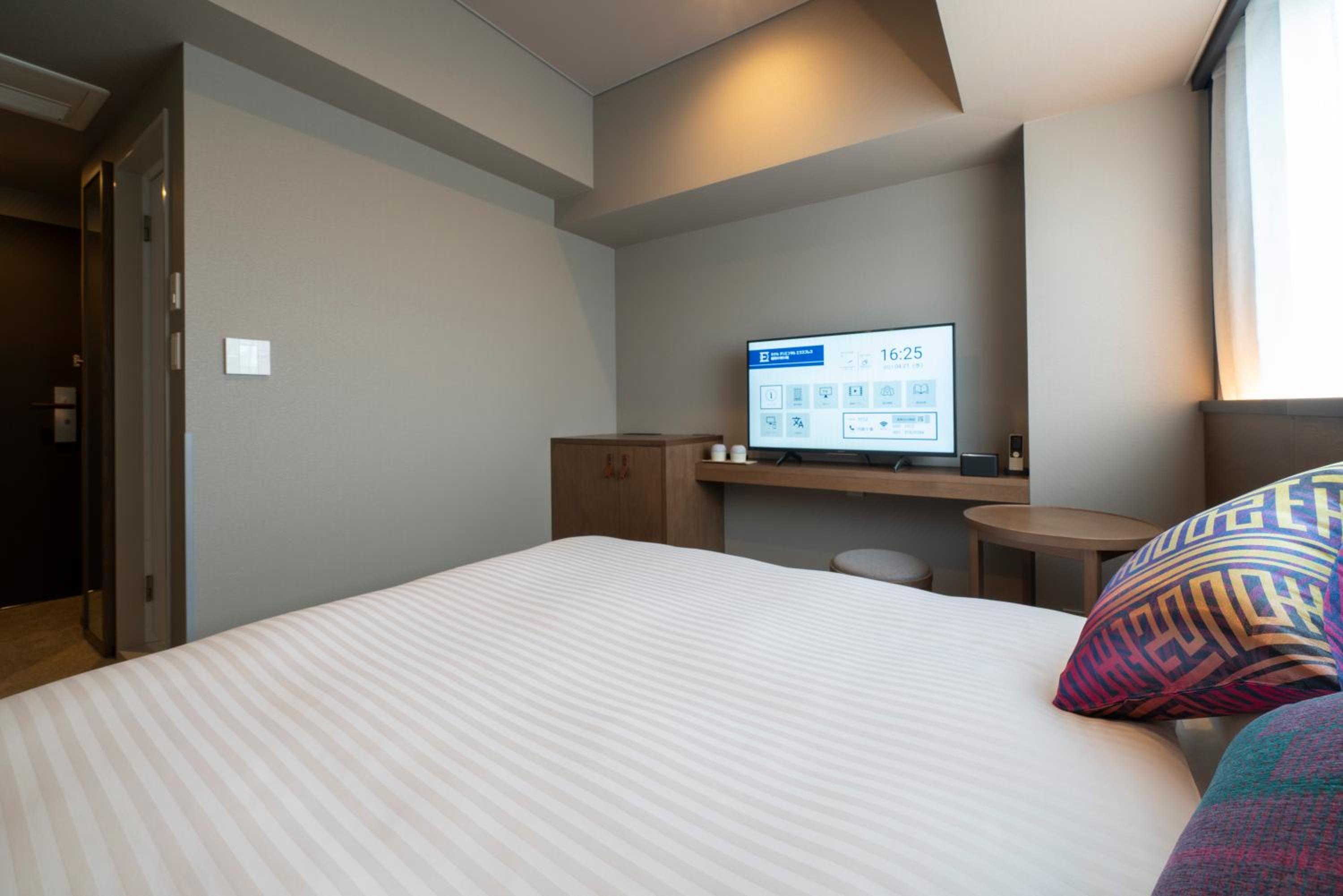 Superior Double Room - Non-Smoking - Photo 2