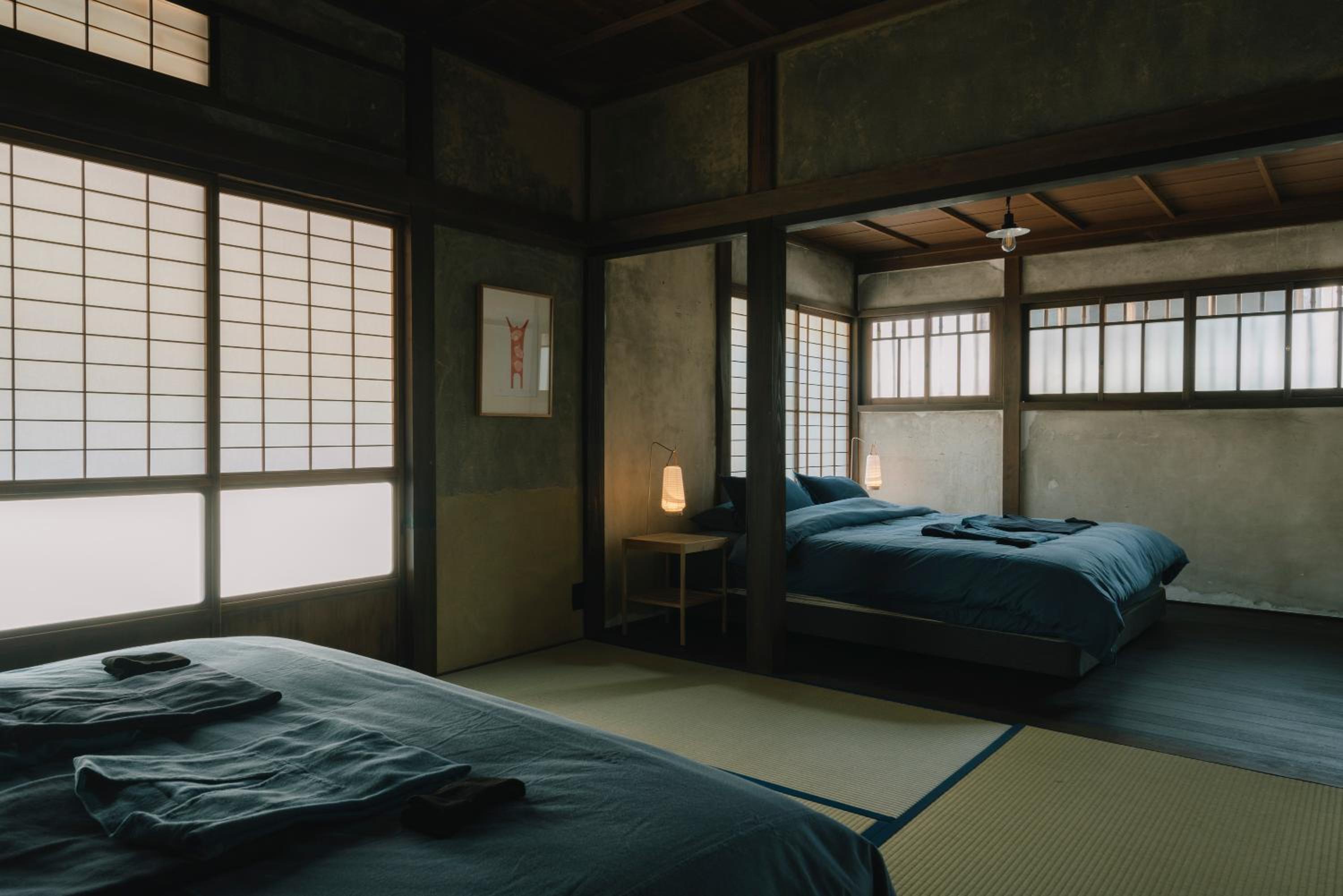 Queen Room with Two Queen Beds photo 1