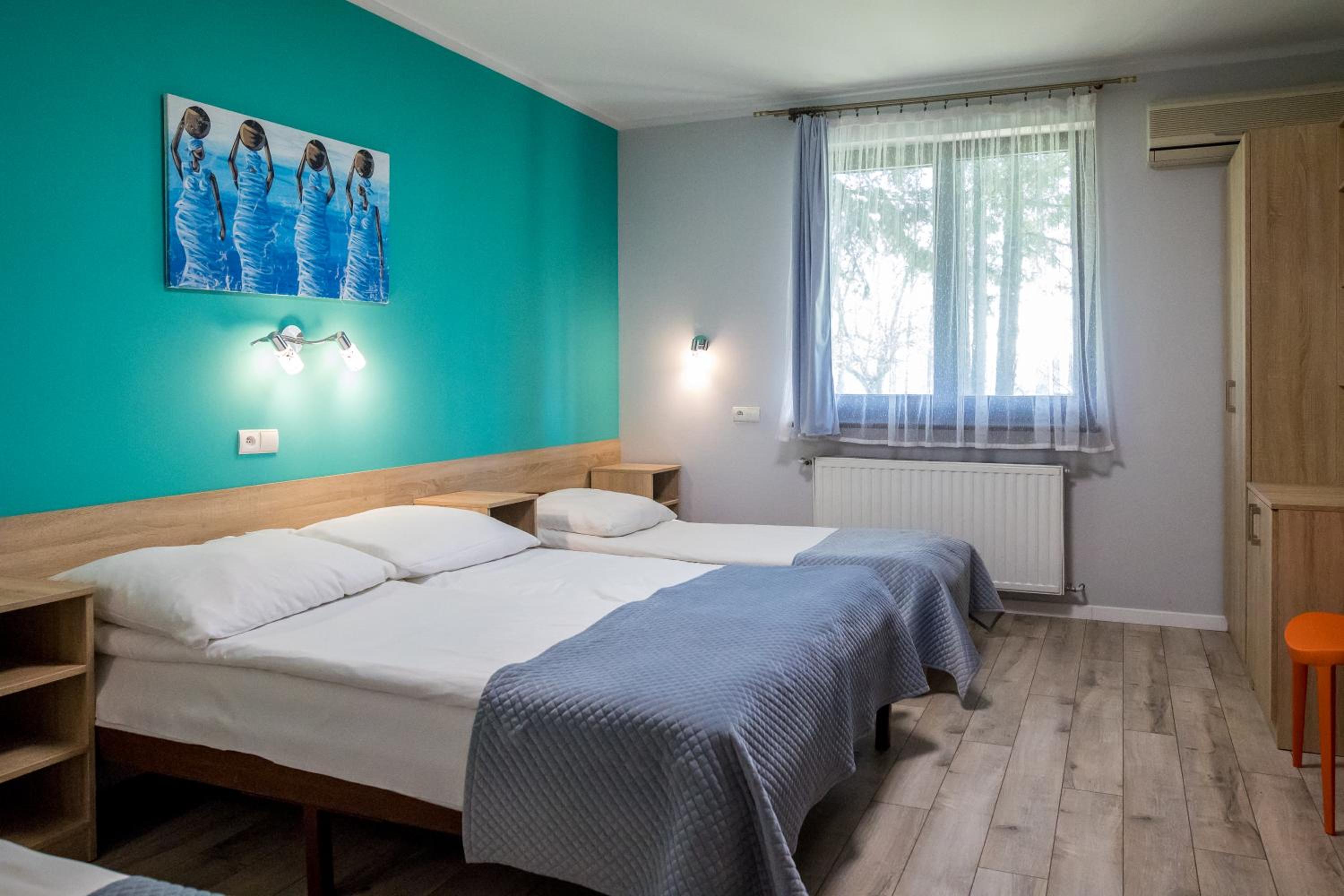 Quadruple Room - Photo 12