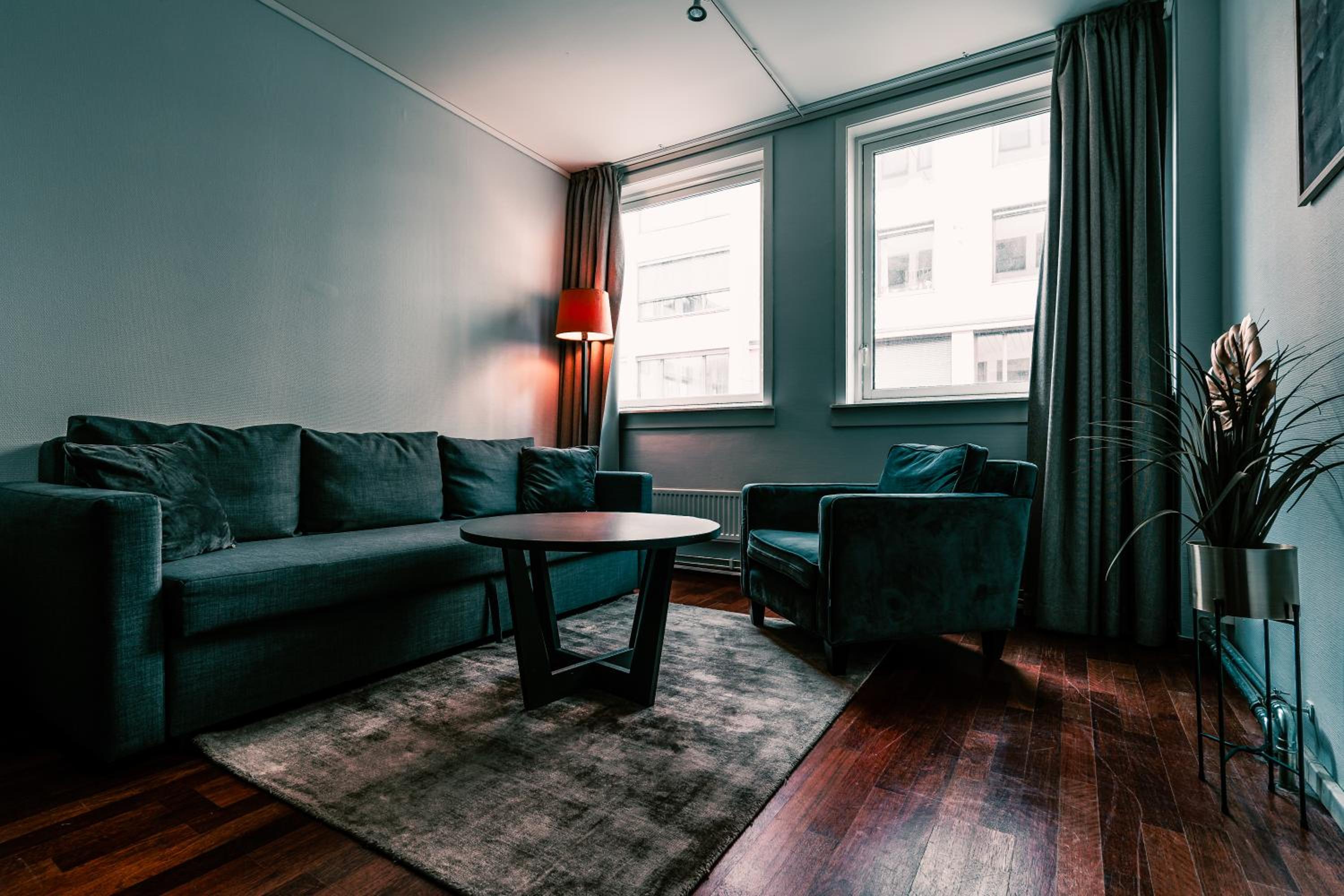 Business King Studio