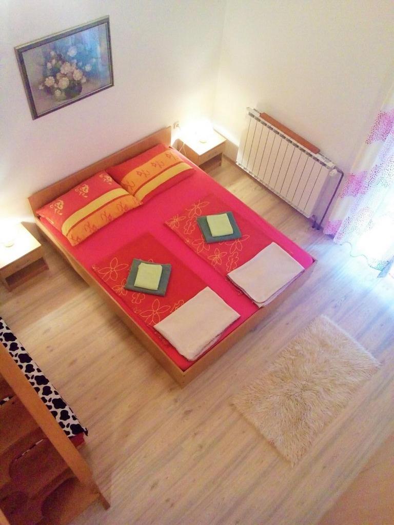 Apartment - Split Level