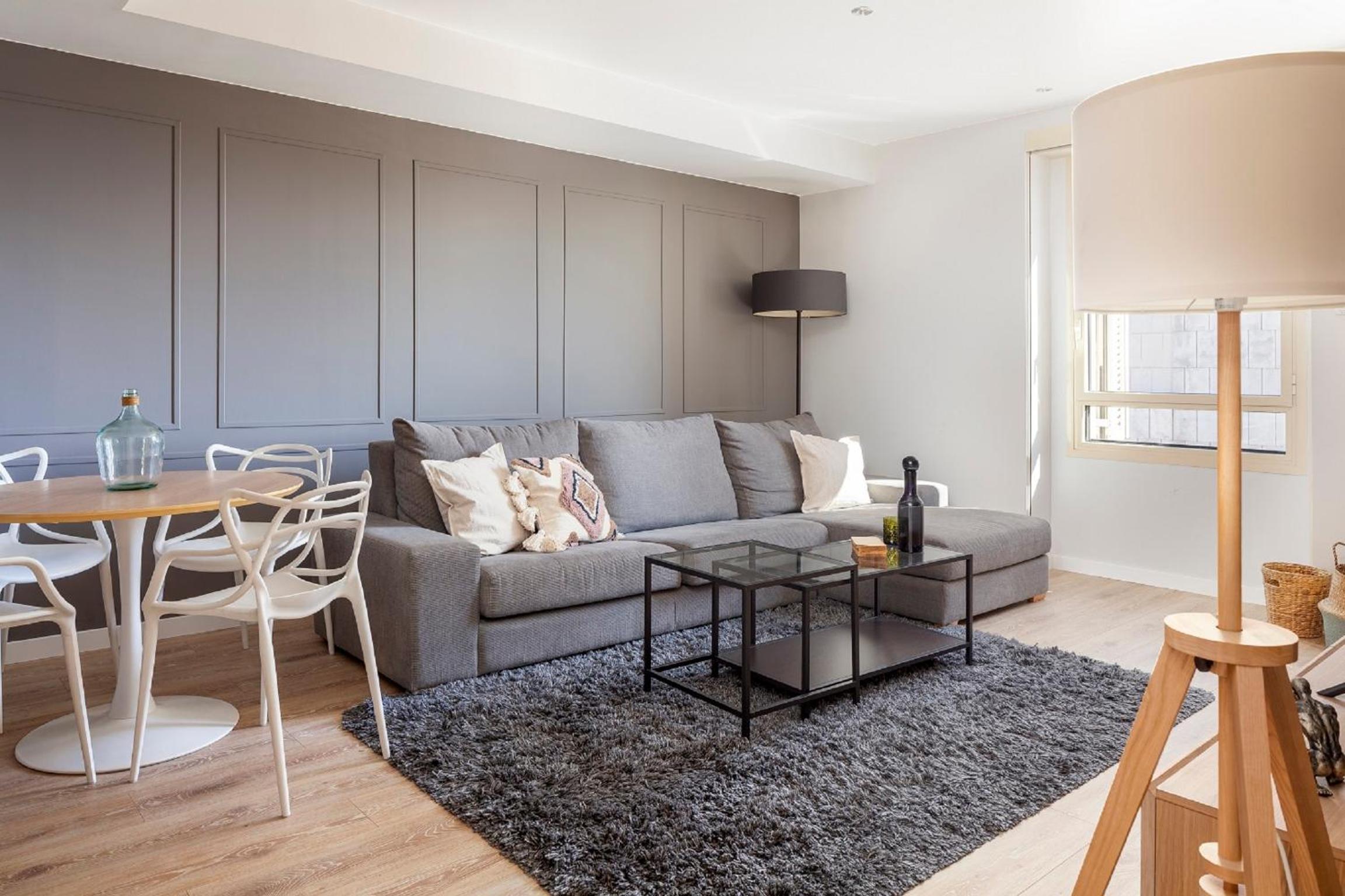 Apartamento de tres habitaciones - Ronda Sant Pere