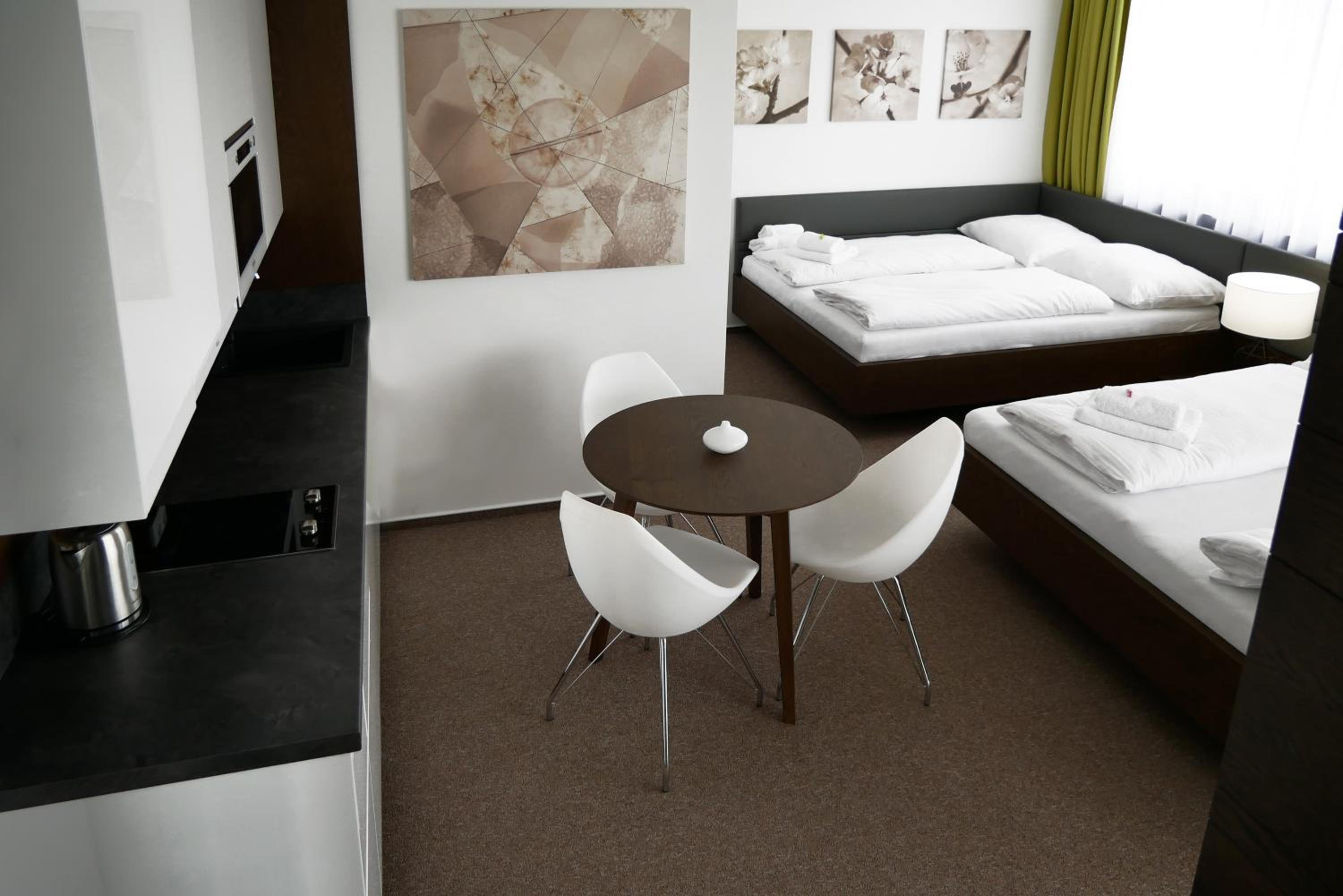 Deluxe Quadruple Room - Photo 7