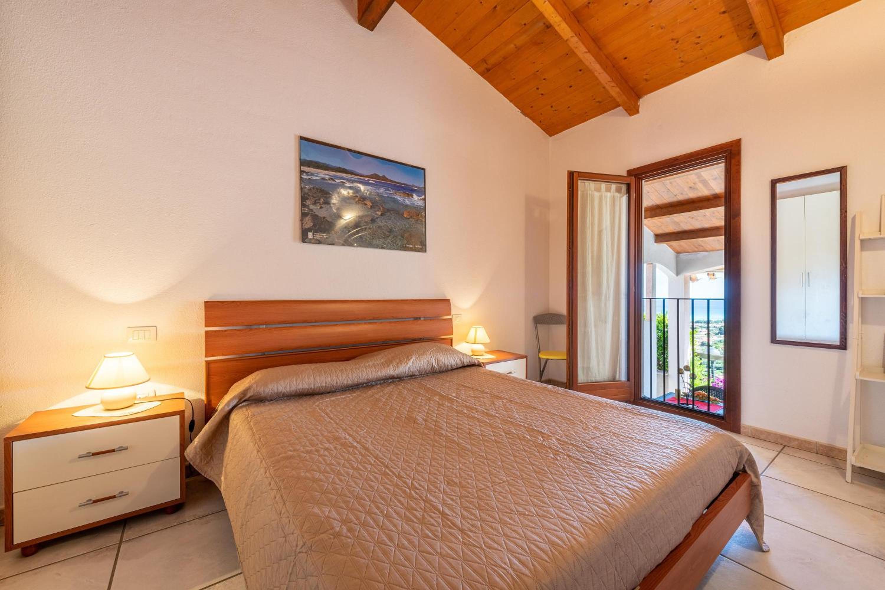 Villa with Sea View - Photo 1
