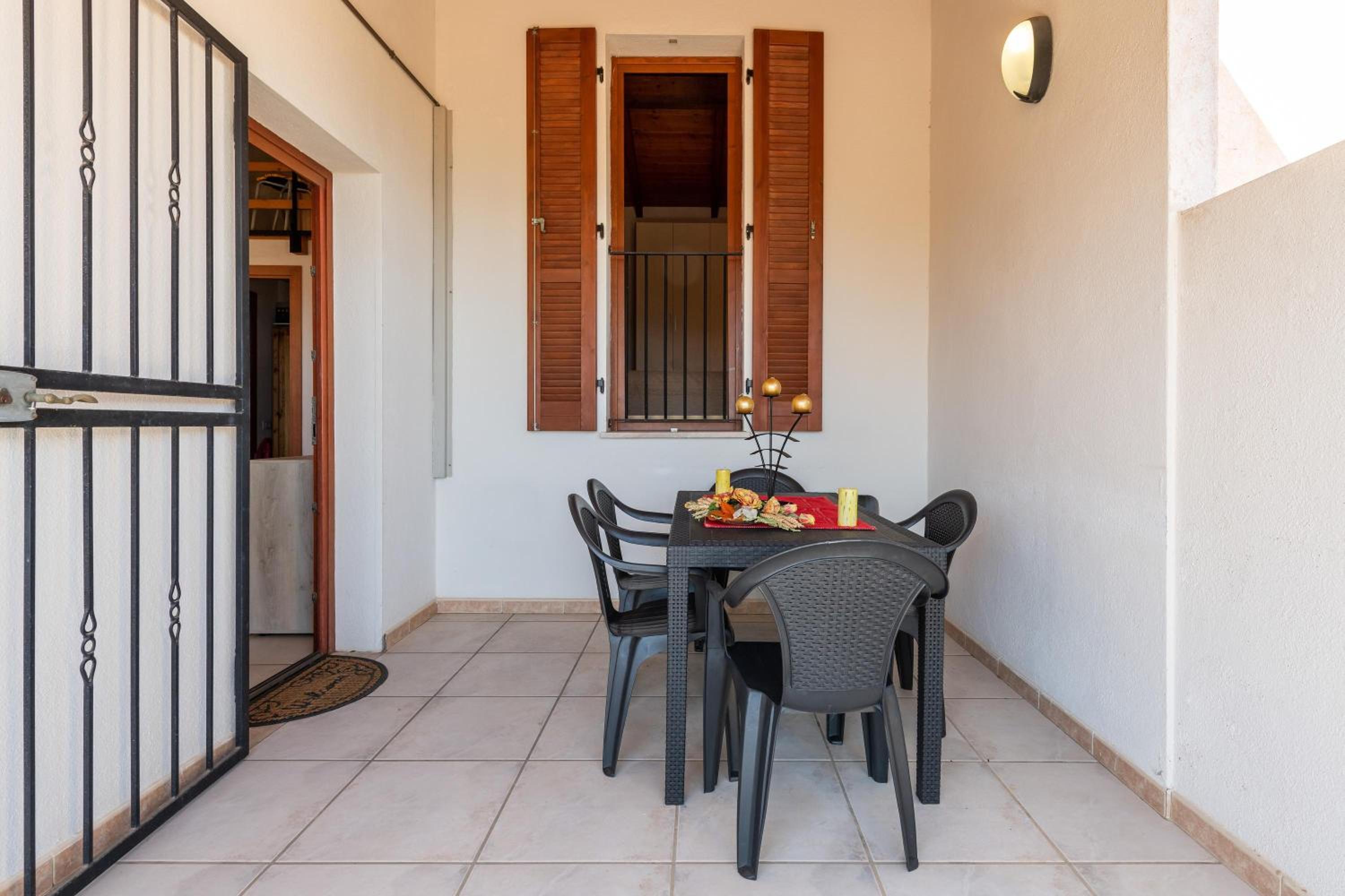 Villa with Sea View - Photo 8