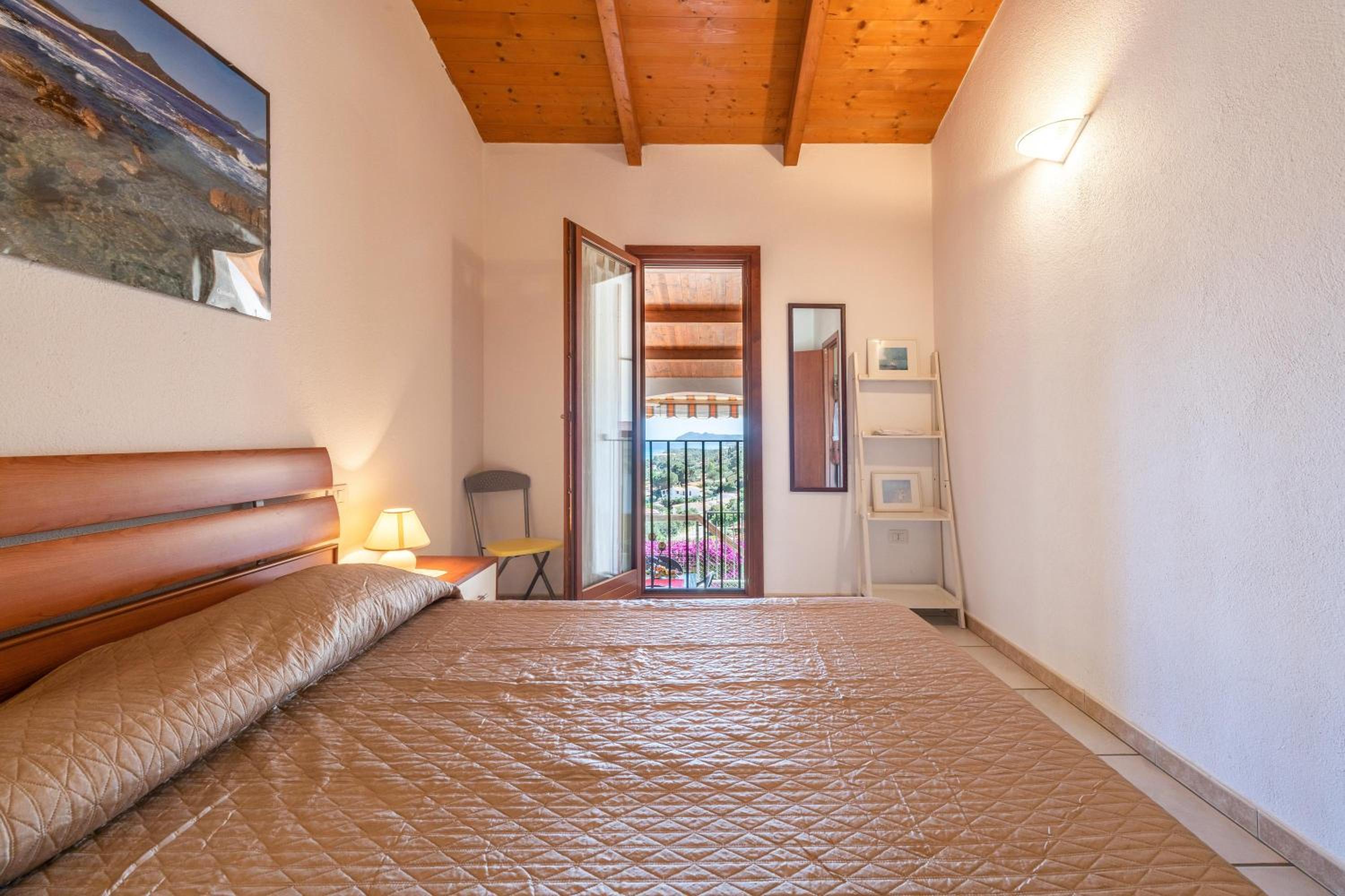 Villa with Sea View - Photo 23