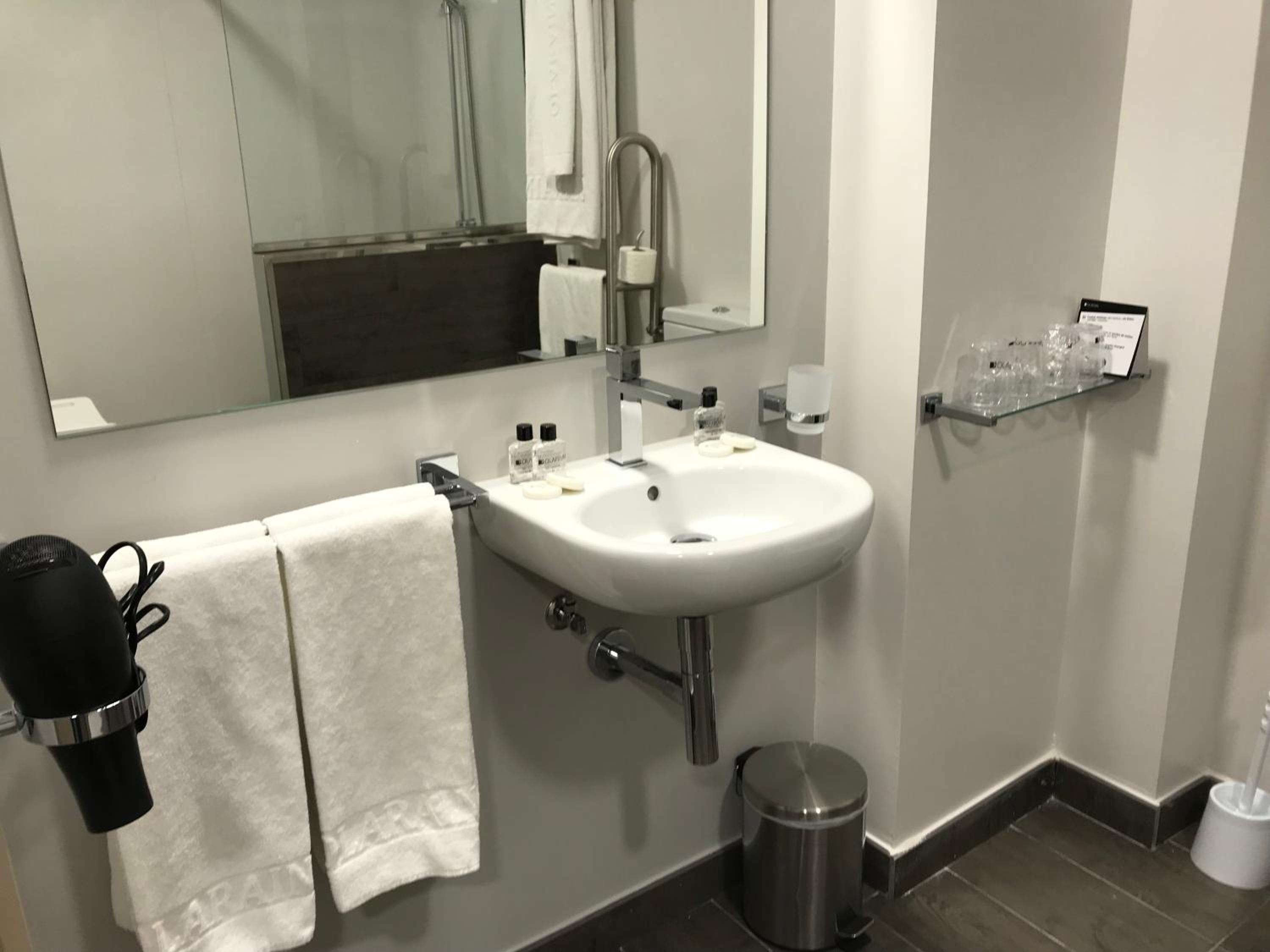 Superior Triple Room photo 3