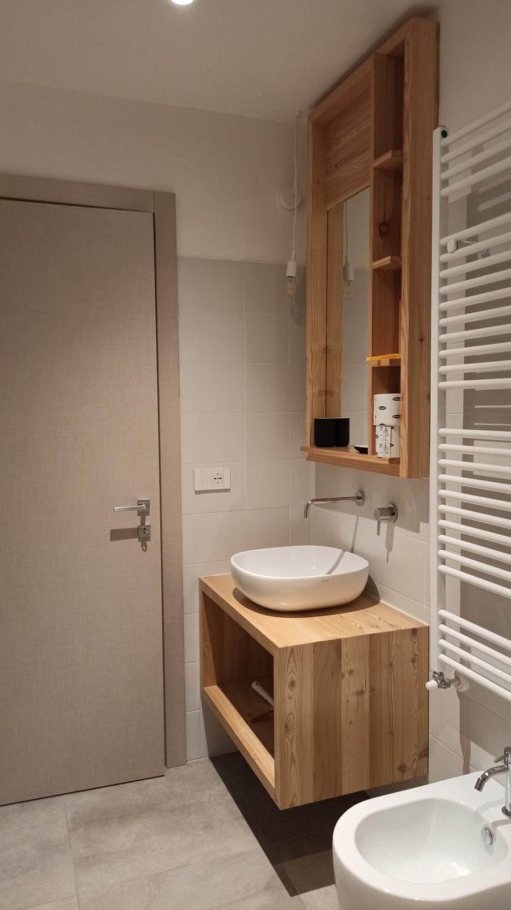 Two-Bedroom Apartment - Photo 11