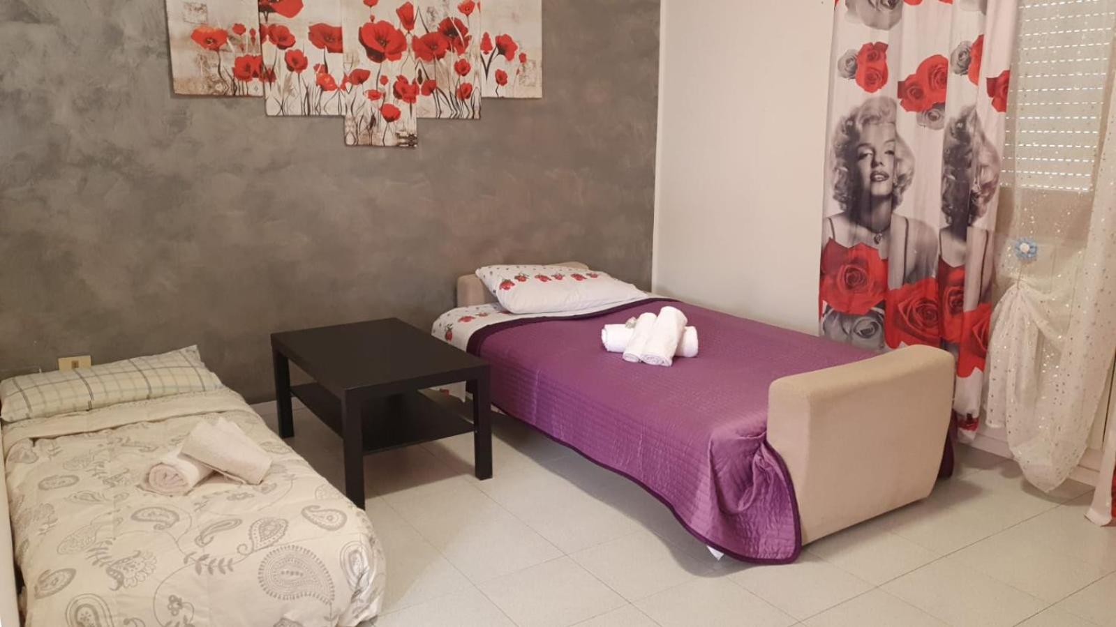 One-Bedroom Apartment - Photo 10