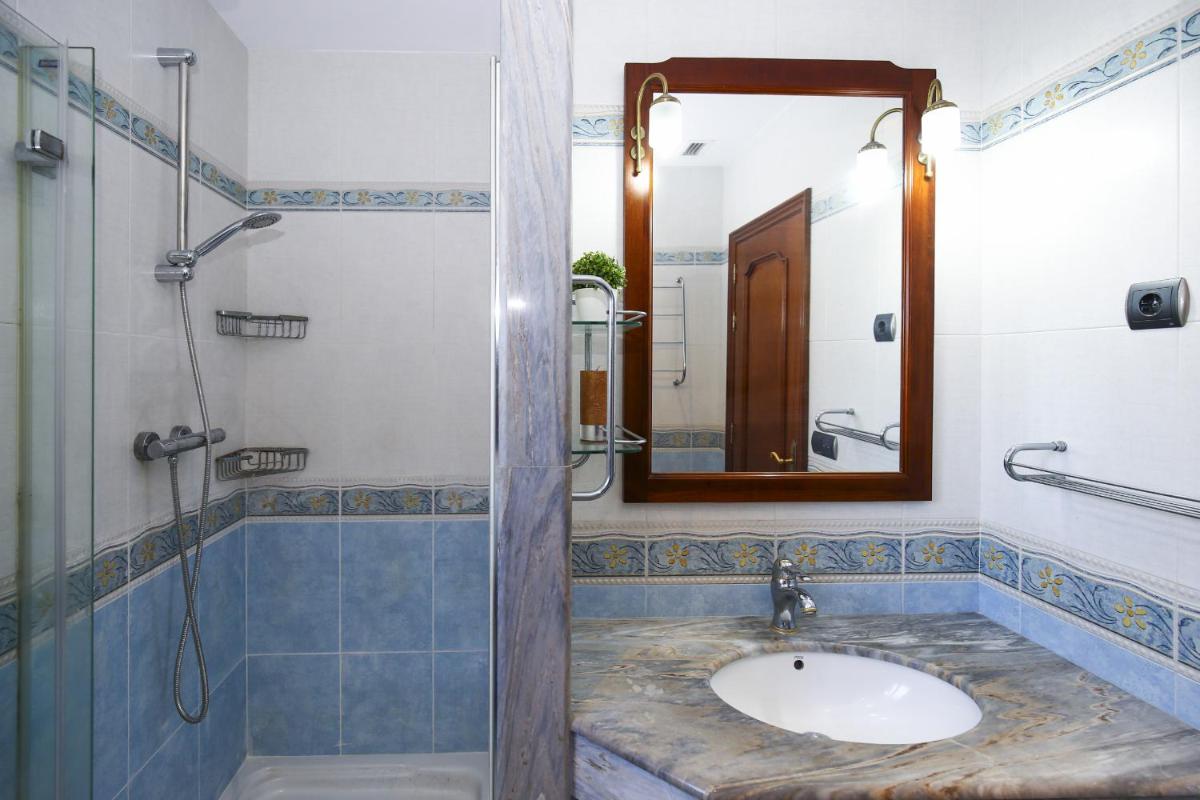 Villa with Private Pool photo 2