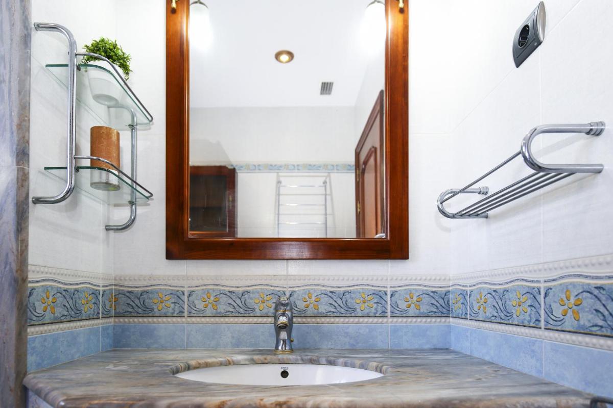 Villa with Private Pool photo 3