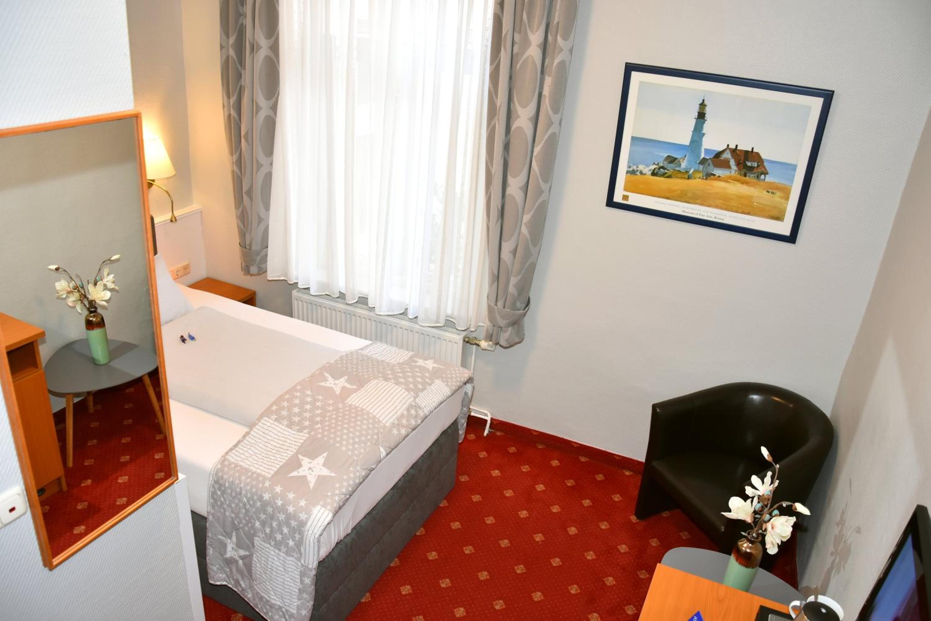 Standard Single Room photo 1