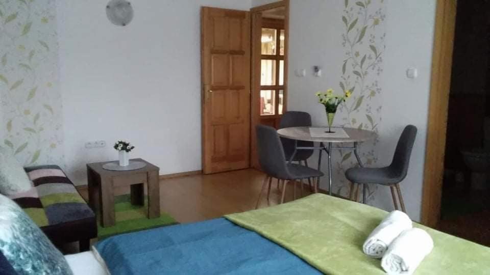 Studio with Sofa Bed - Photo 1