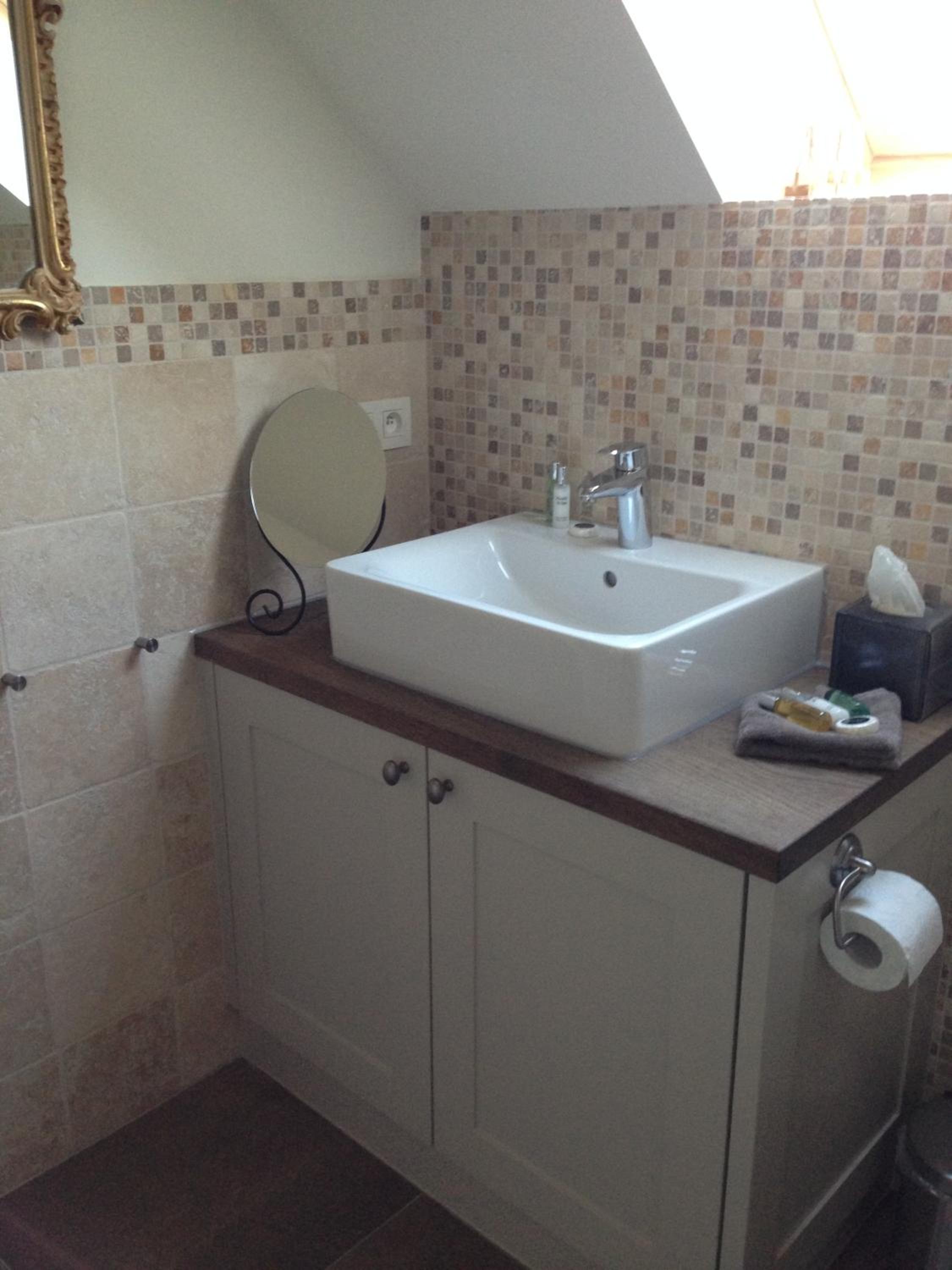 Deluxe Double Room with Balcony photo 2