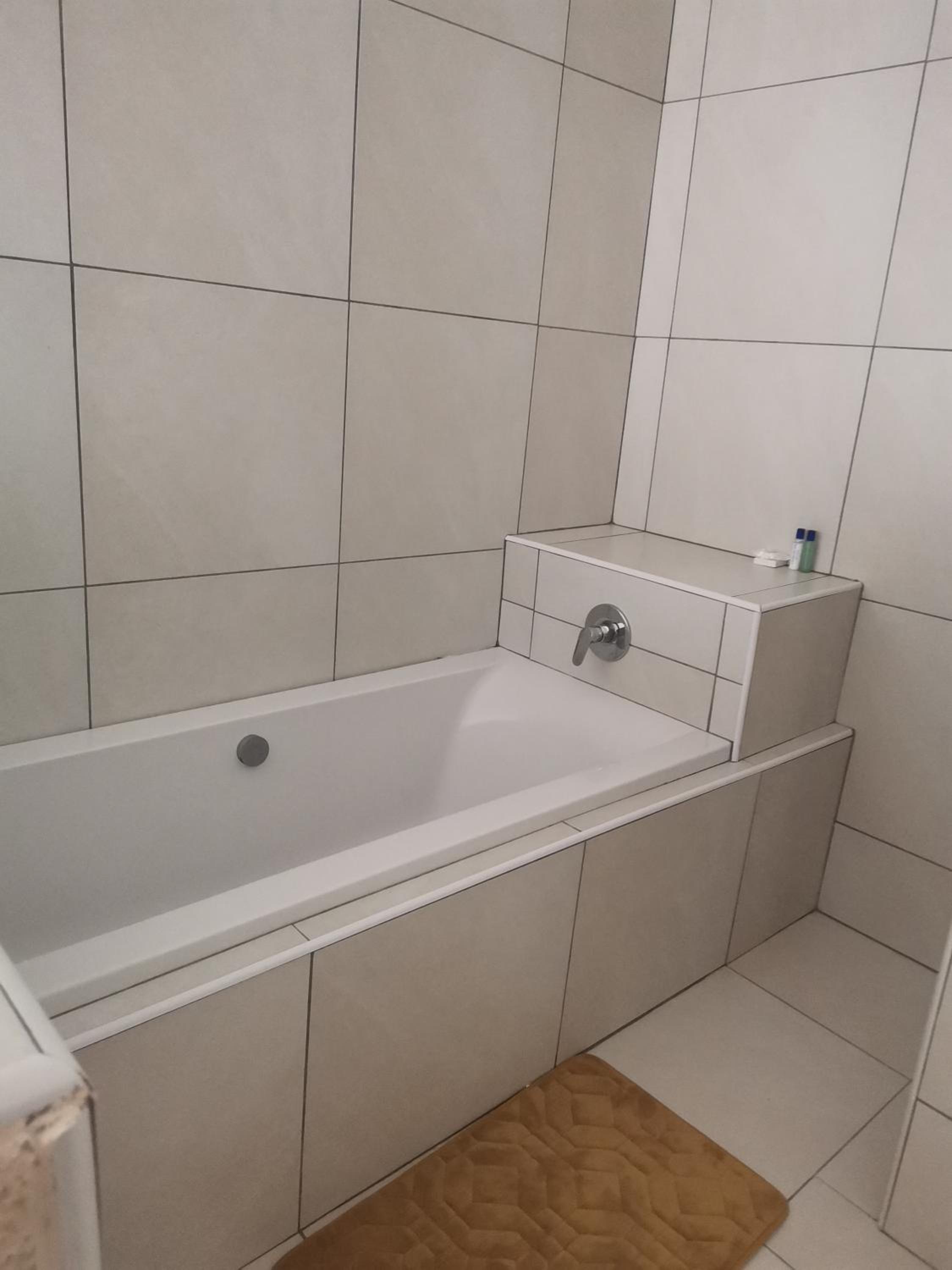 Apartment - Photo 3