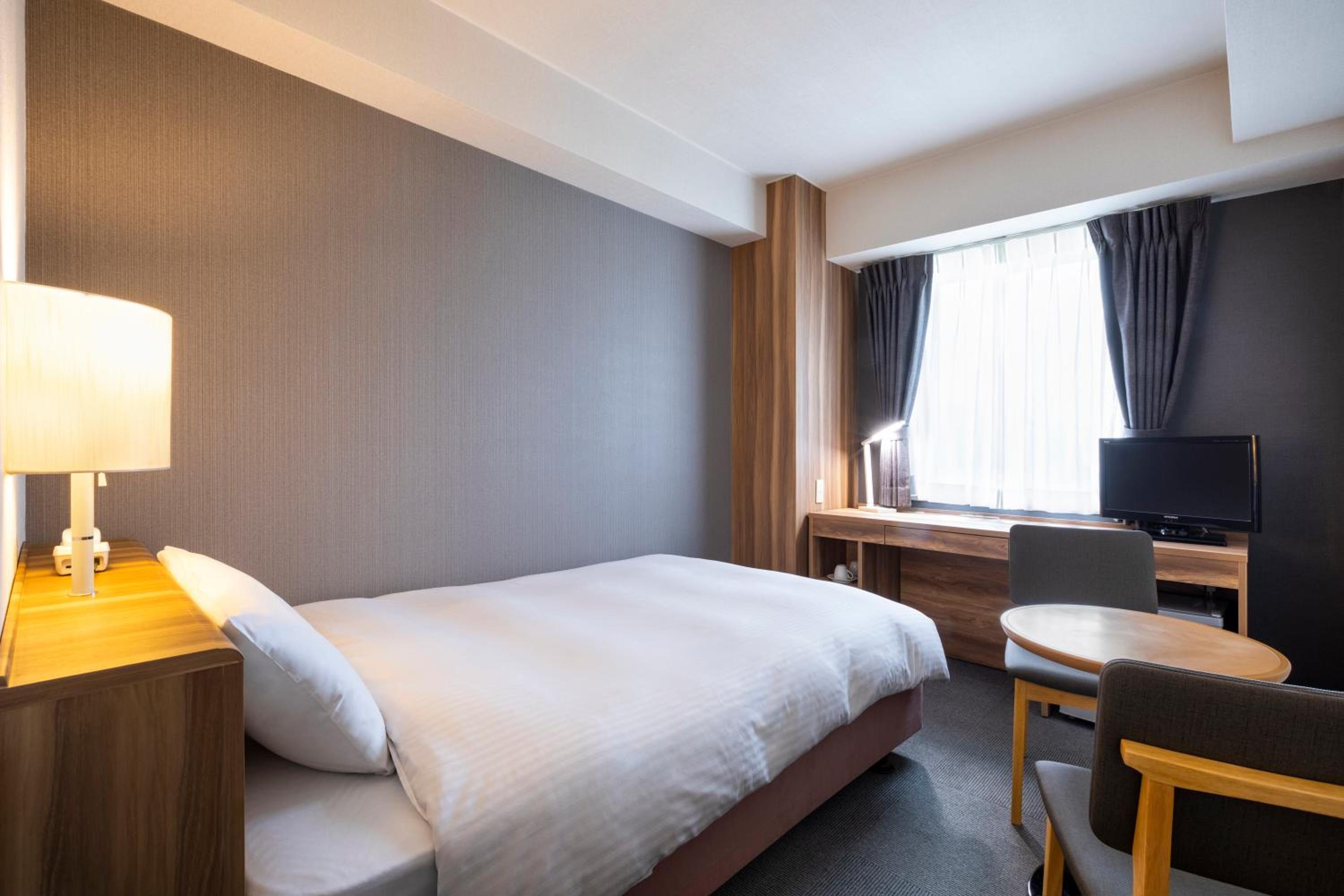 Double Room with Small Double Bed - Non-Smoking - Photo 1