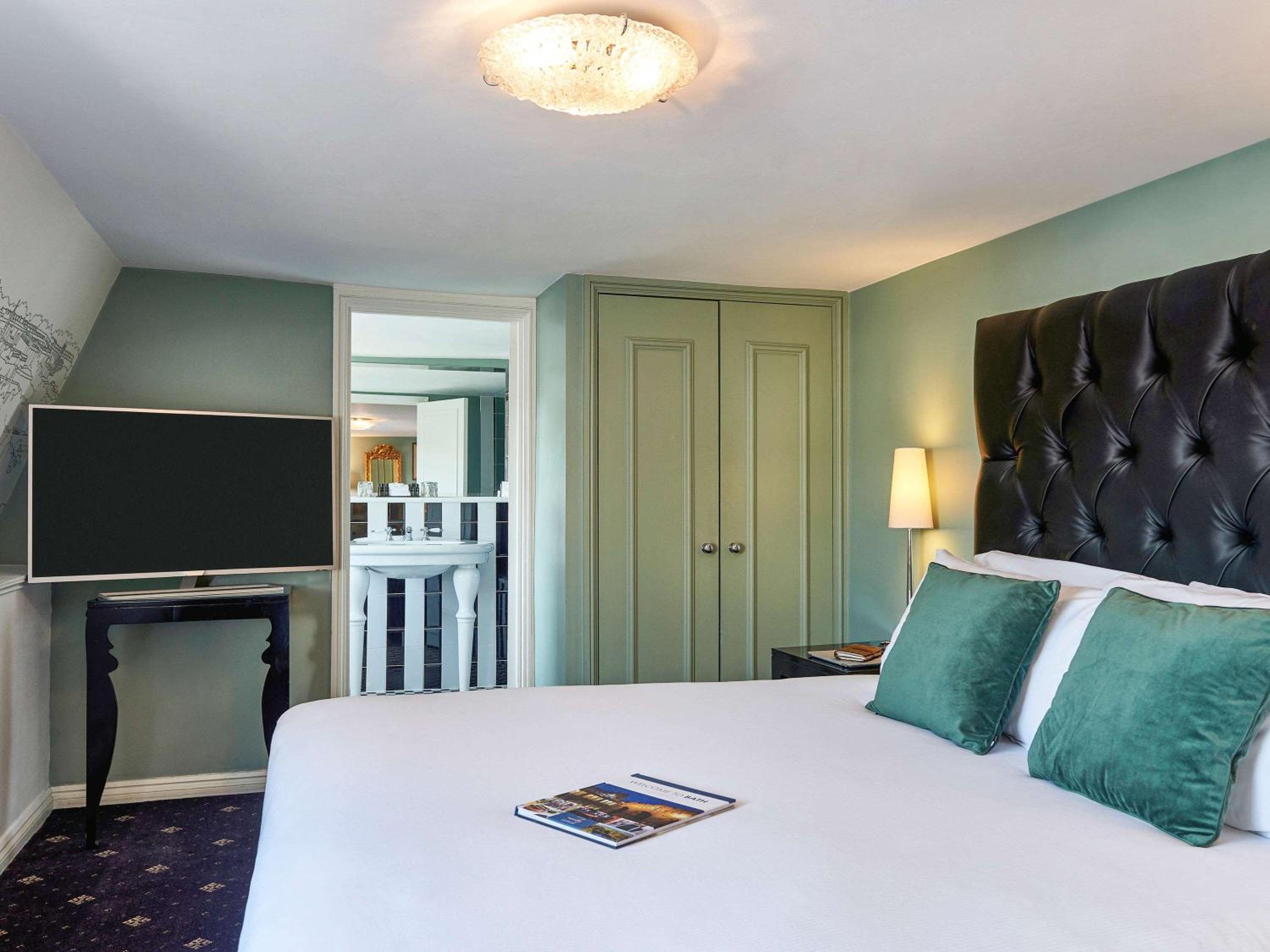 Standard Double Room photo 3