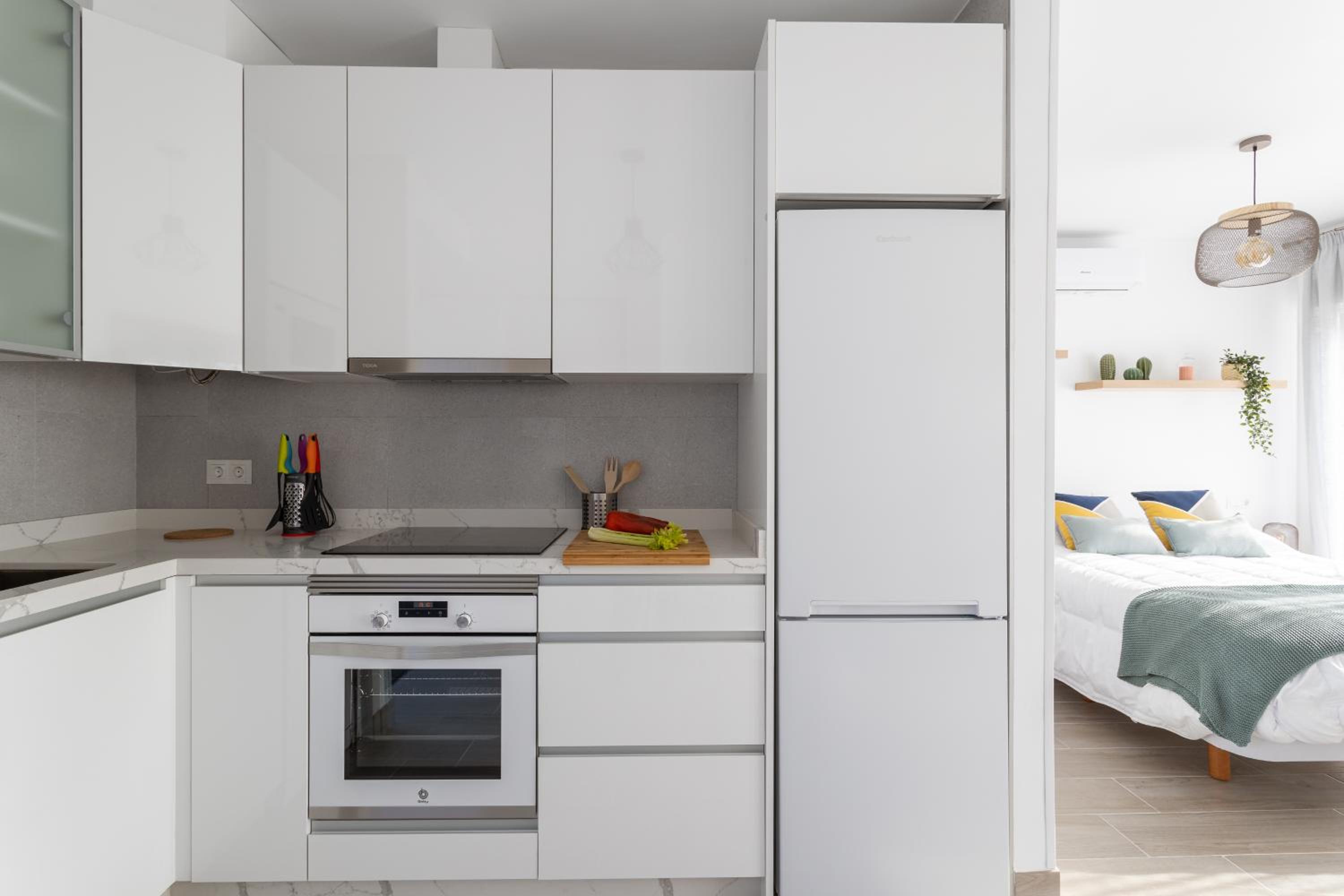 One-Bedroom Apartment - Photo 12