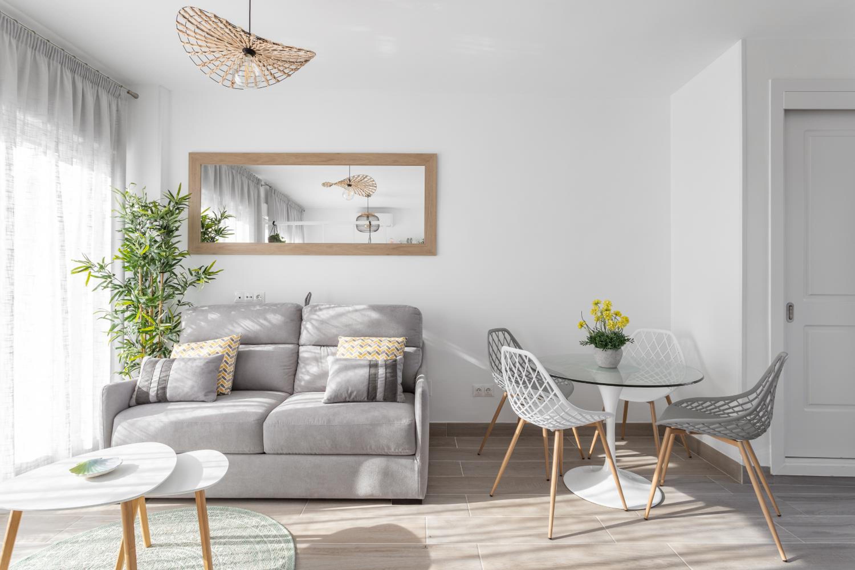One-Bedroom Apartment - Photo 19