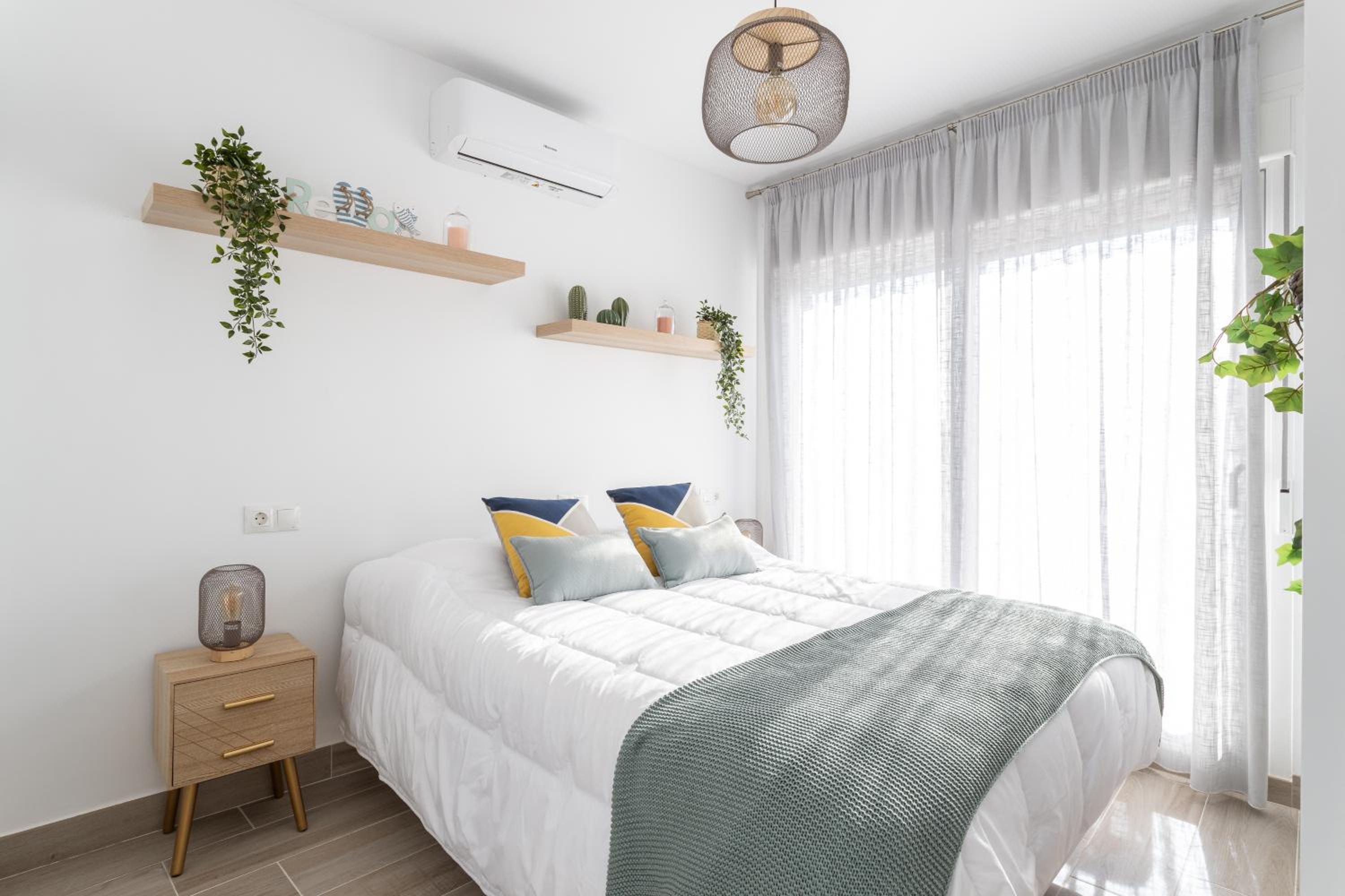 One-Bedroom Apartment - Photo 23