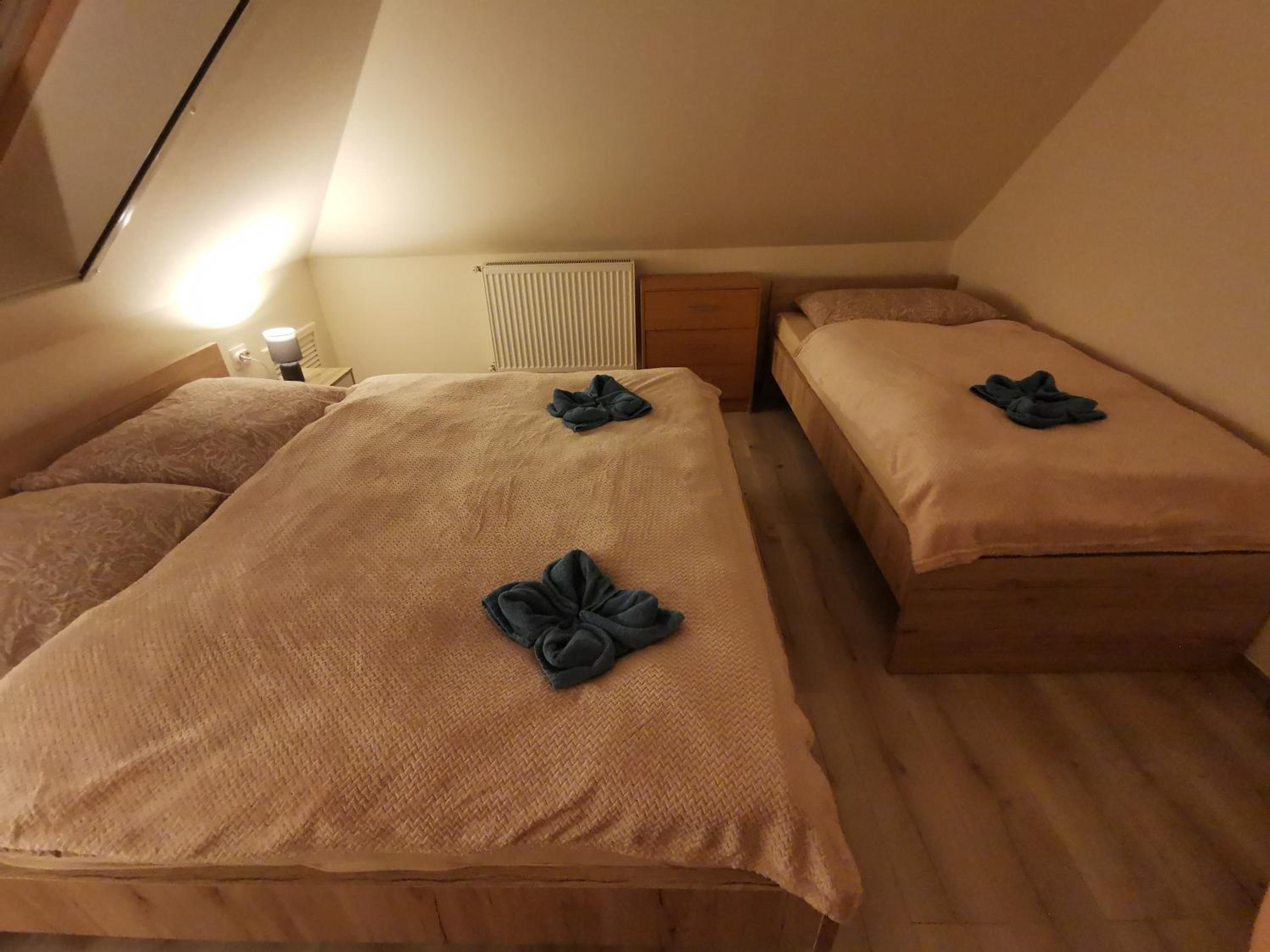 Three-Bedroom Apartment - Photo 24
