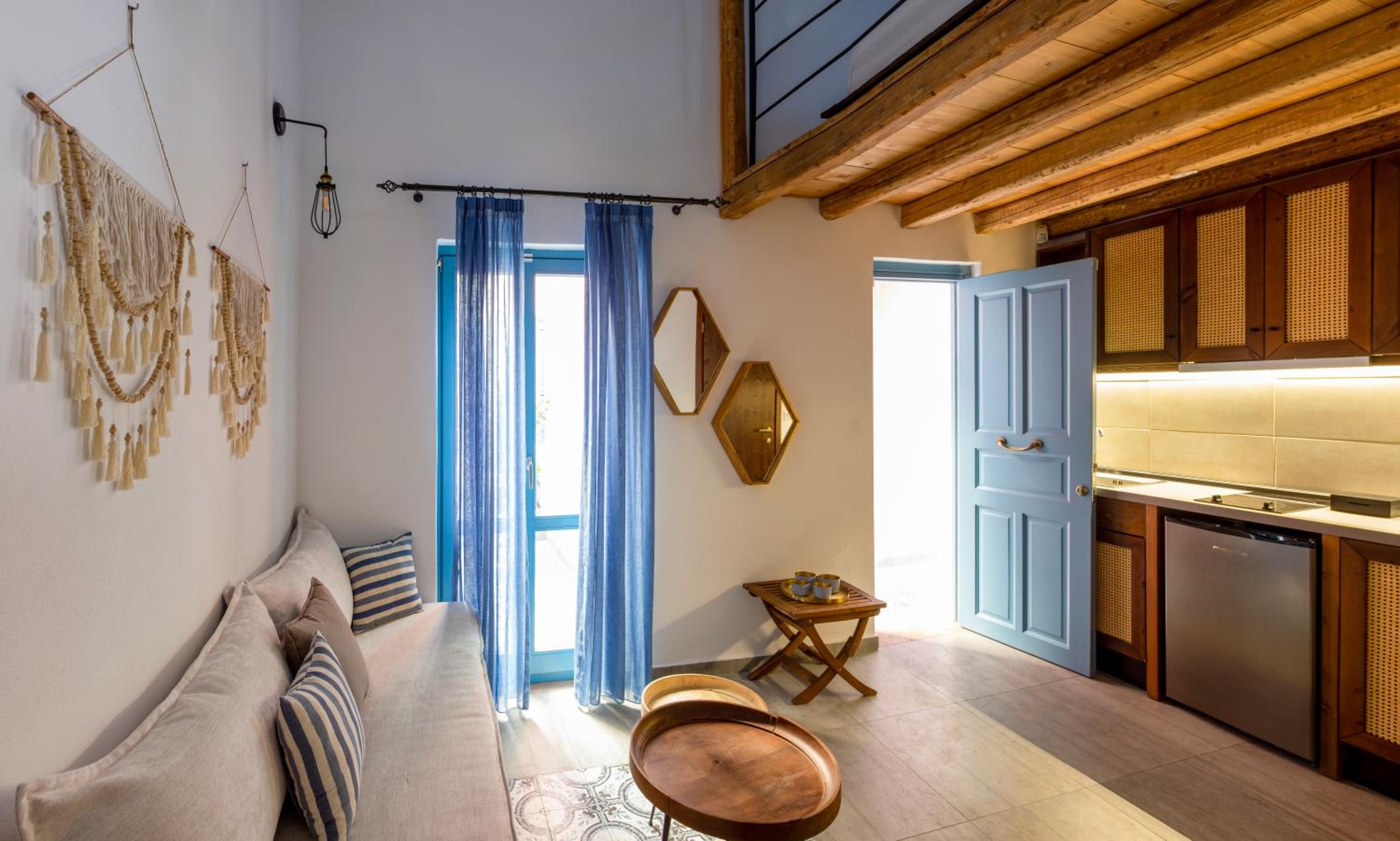 Marasi Loft Suite