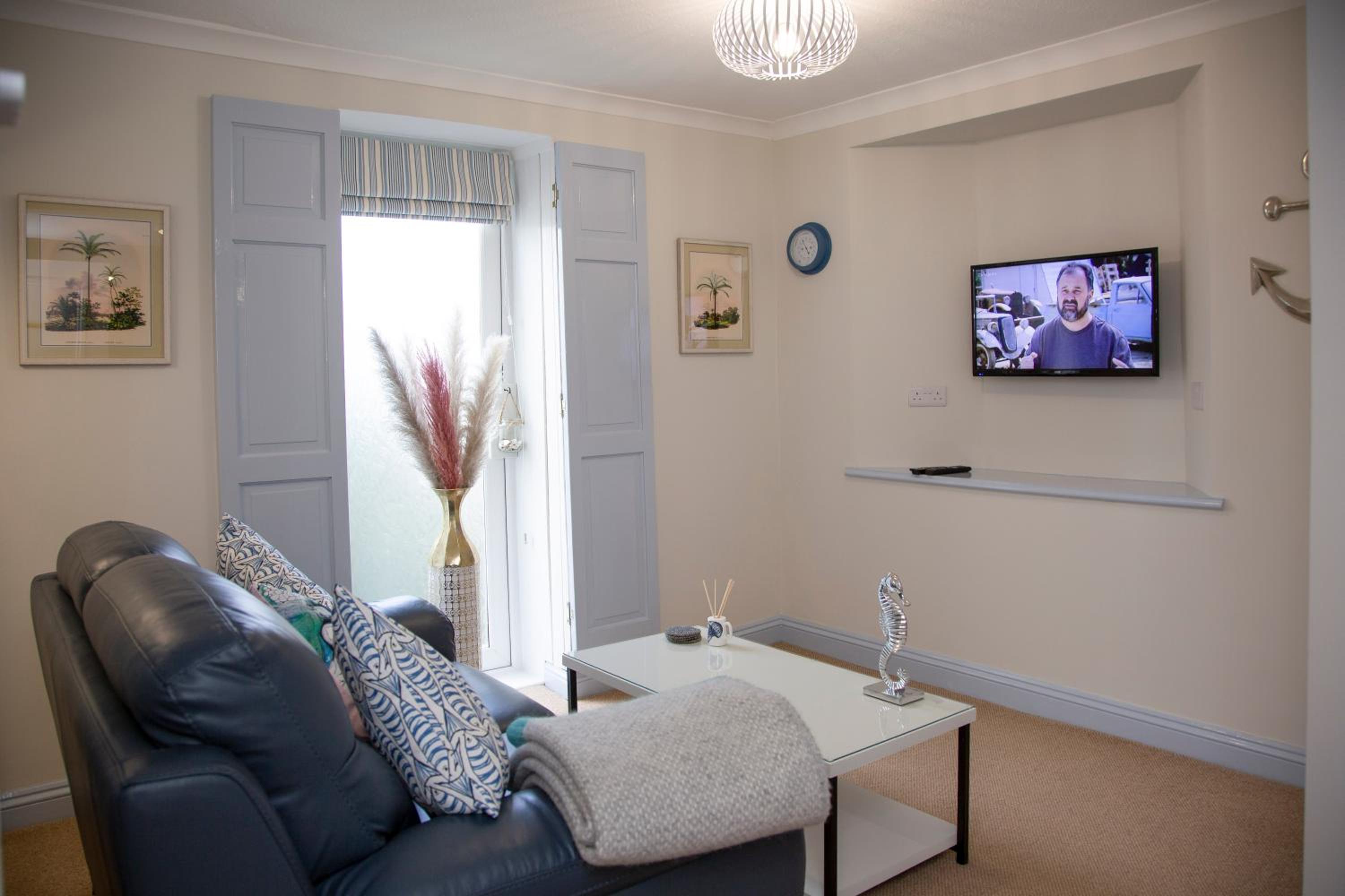 Deluxe Suite 2 photo 2