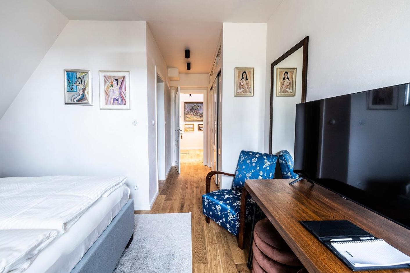 Double Room photo 3
