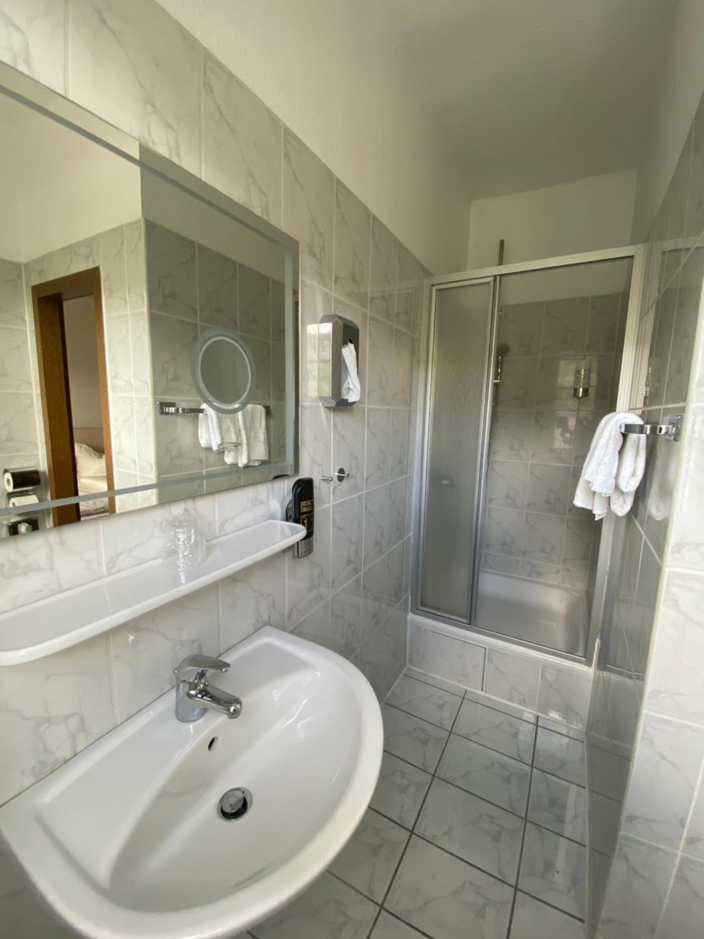 Standard Double Room photo 2