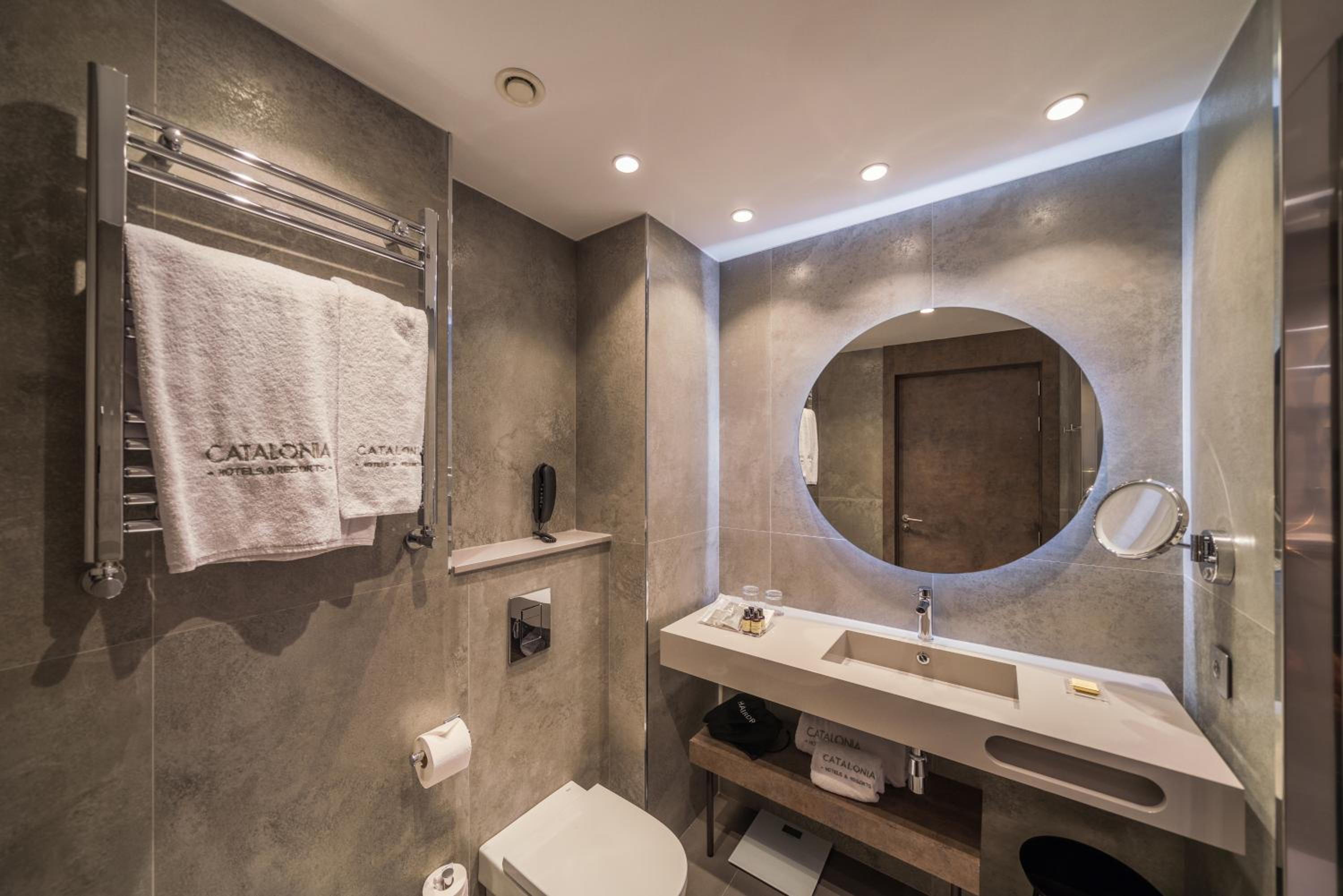 Premium Room - Photo 4