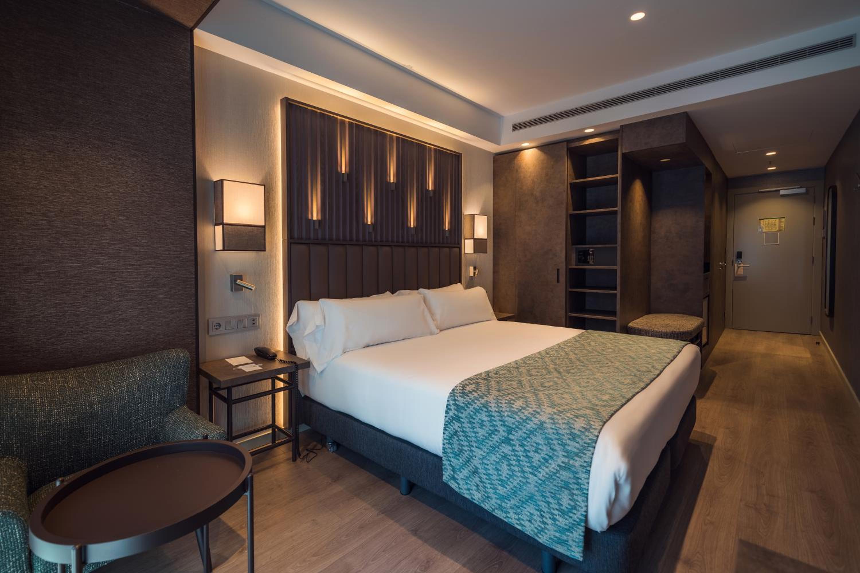 Superior Double Room - Photo 1