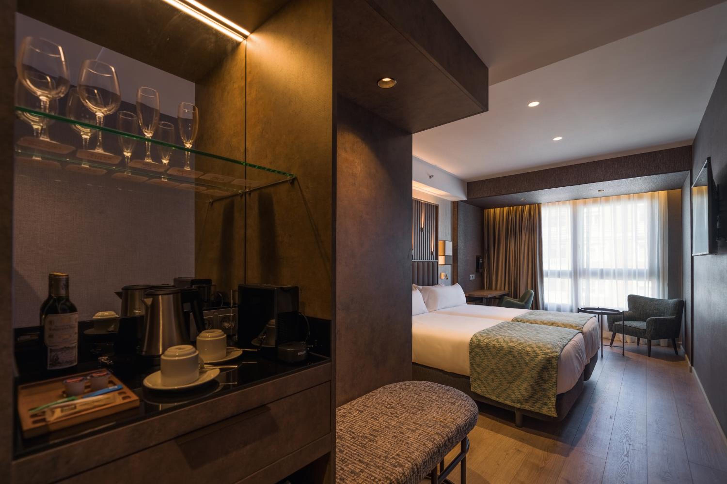Superior Double Room - Photo 2