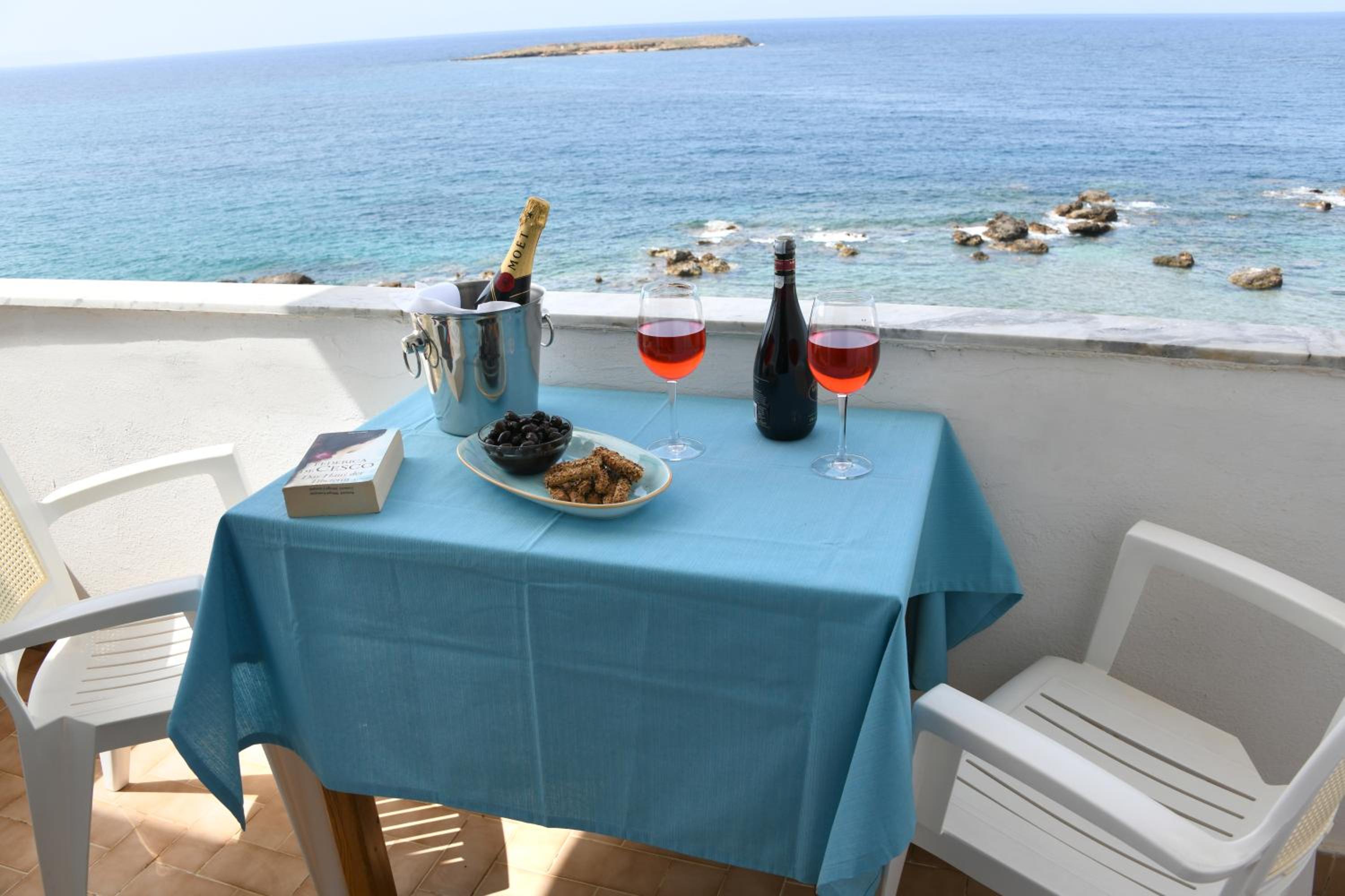 Superior Double Room with Sea View photo 2