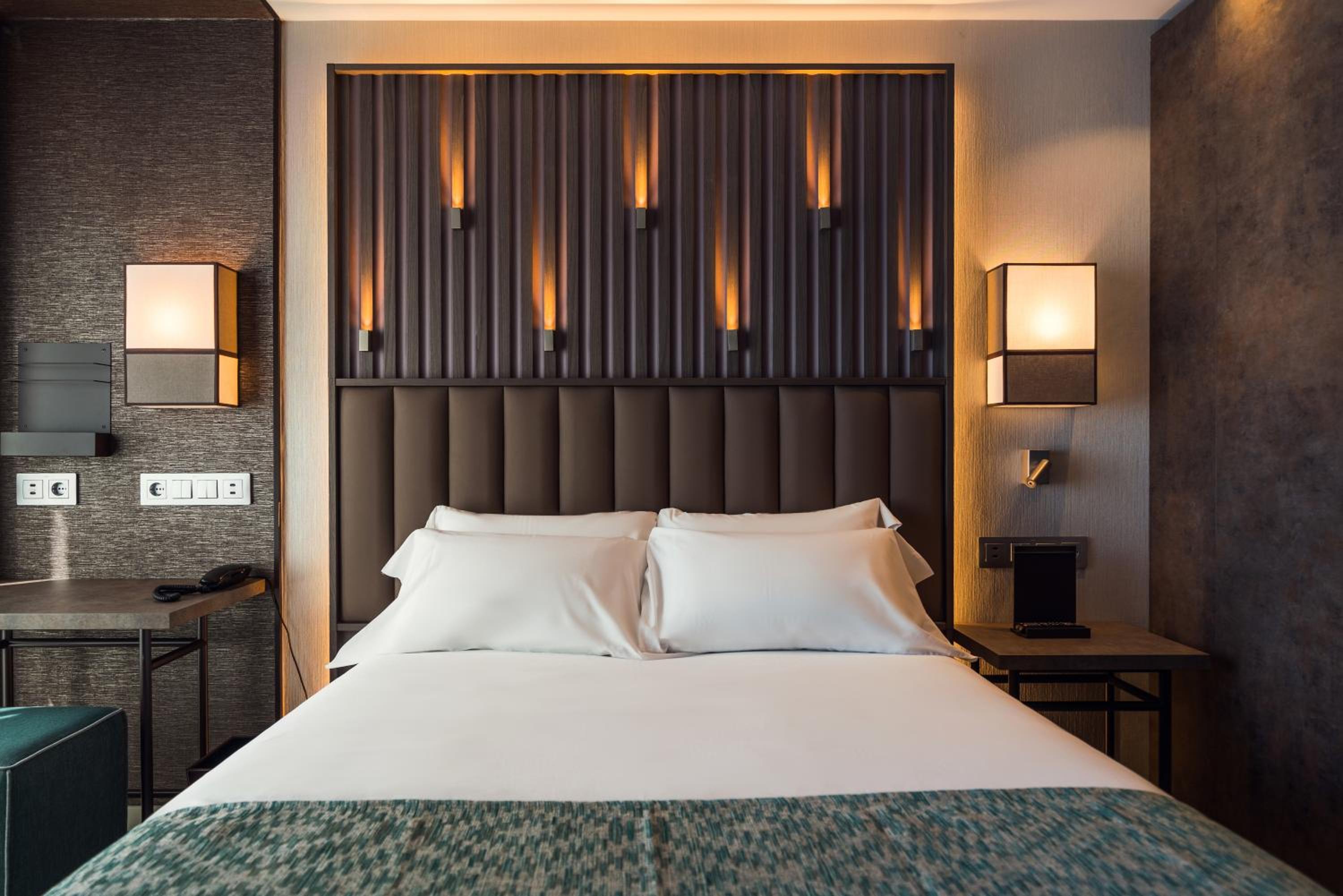 Double Room - Photo 2