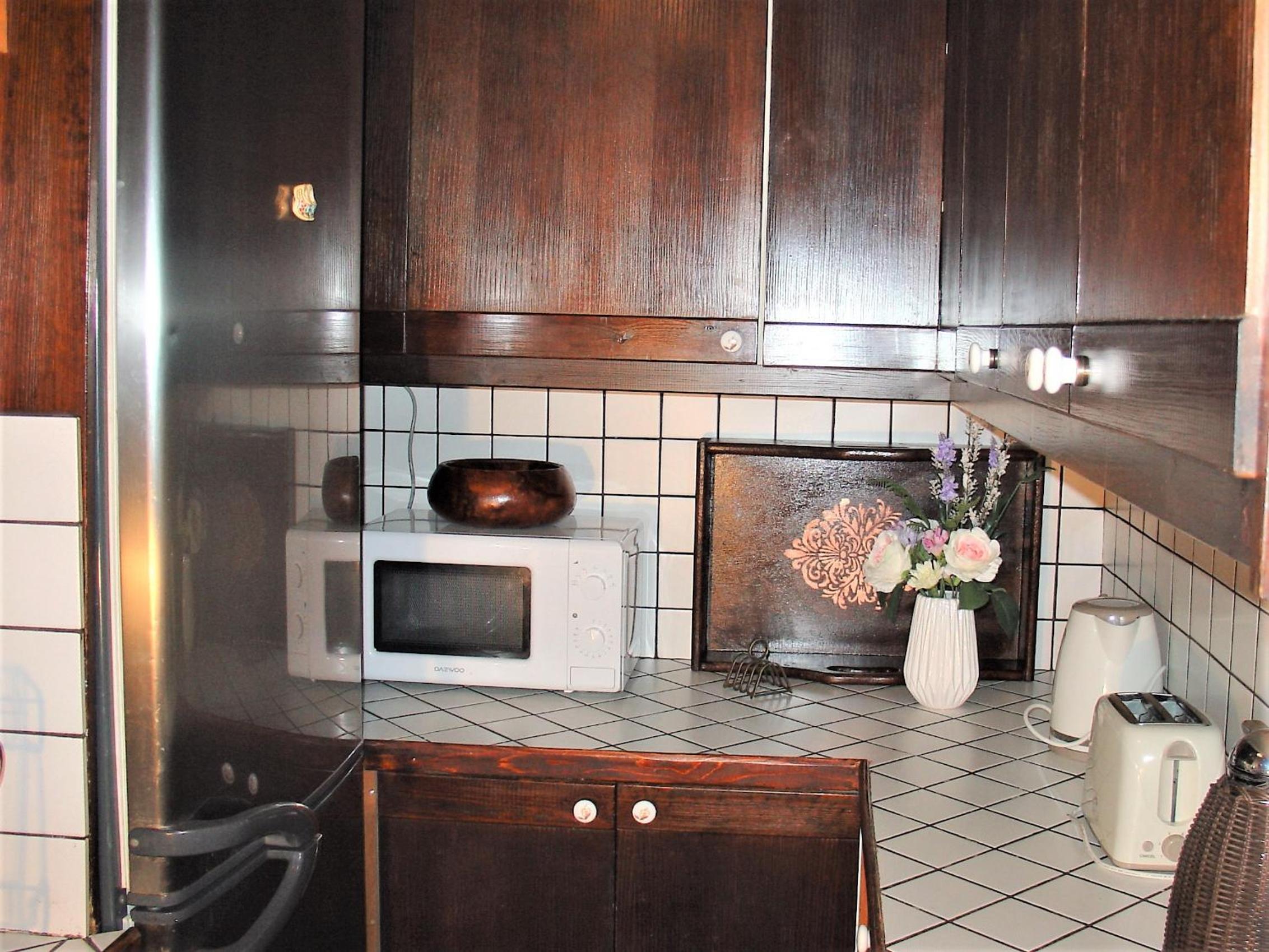 Four-Bedroom House photo 2